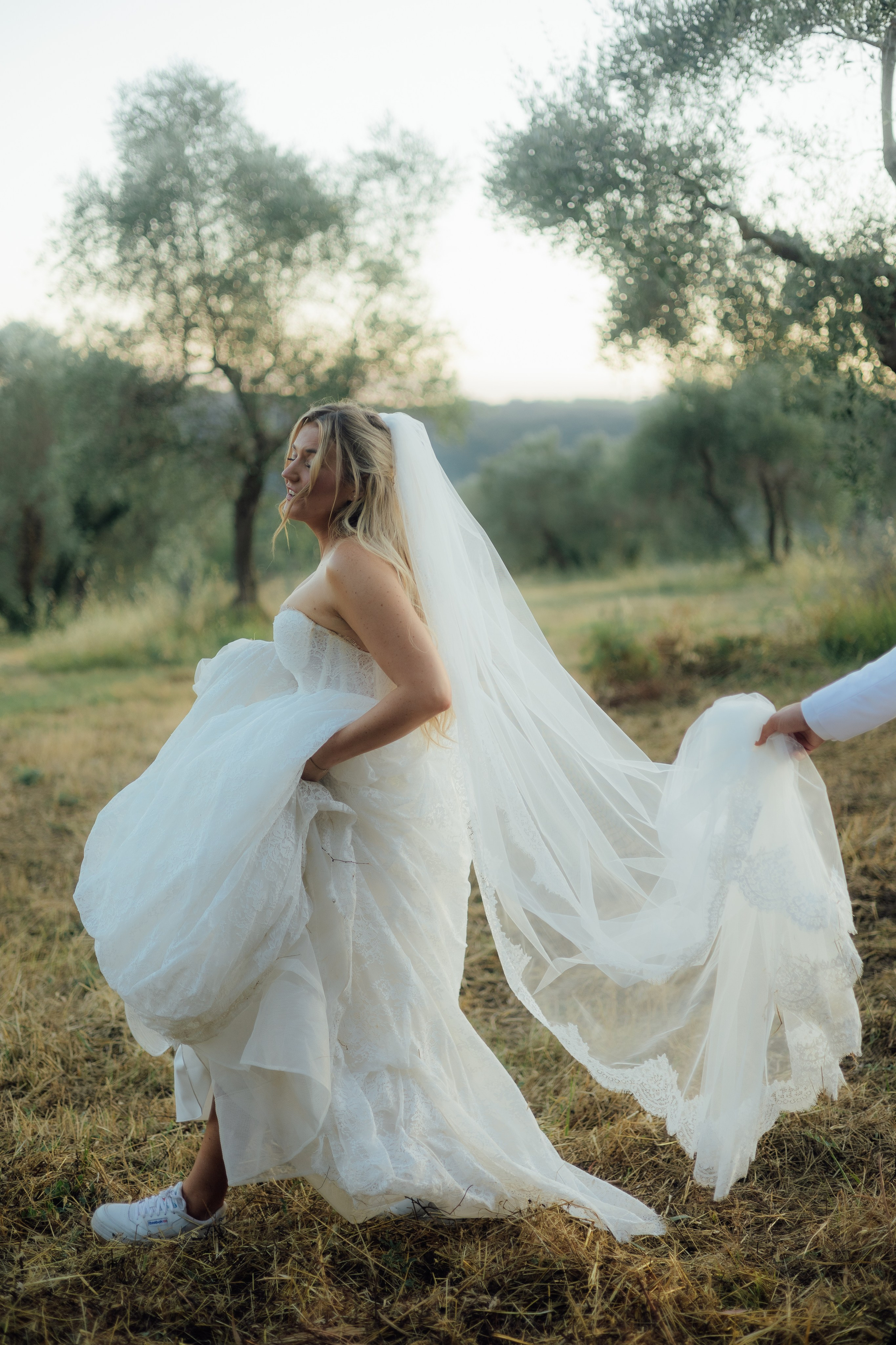 Wedding in Tuscany. Sara Luca Wedding Photographer in Italy and Europe