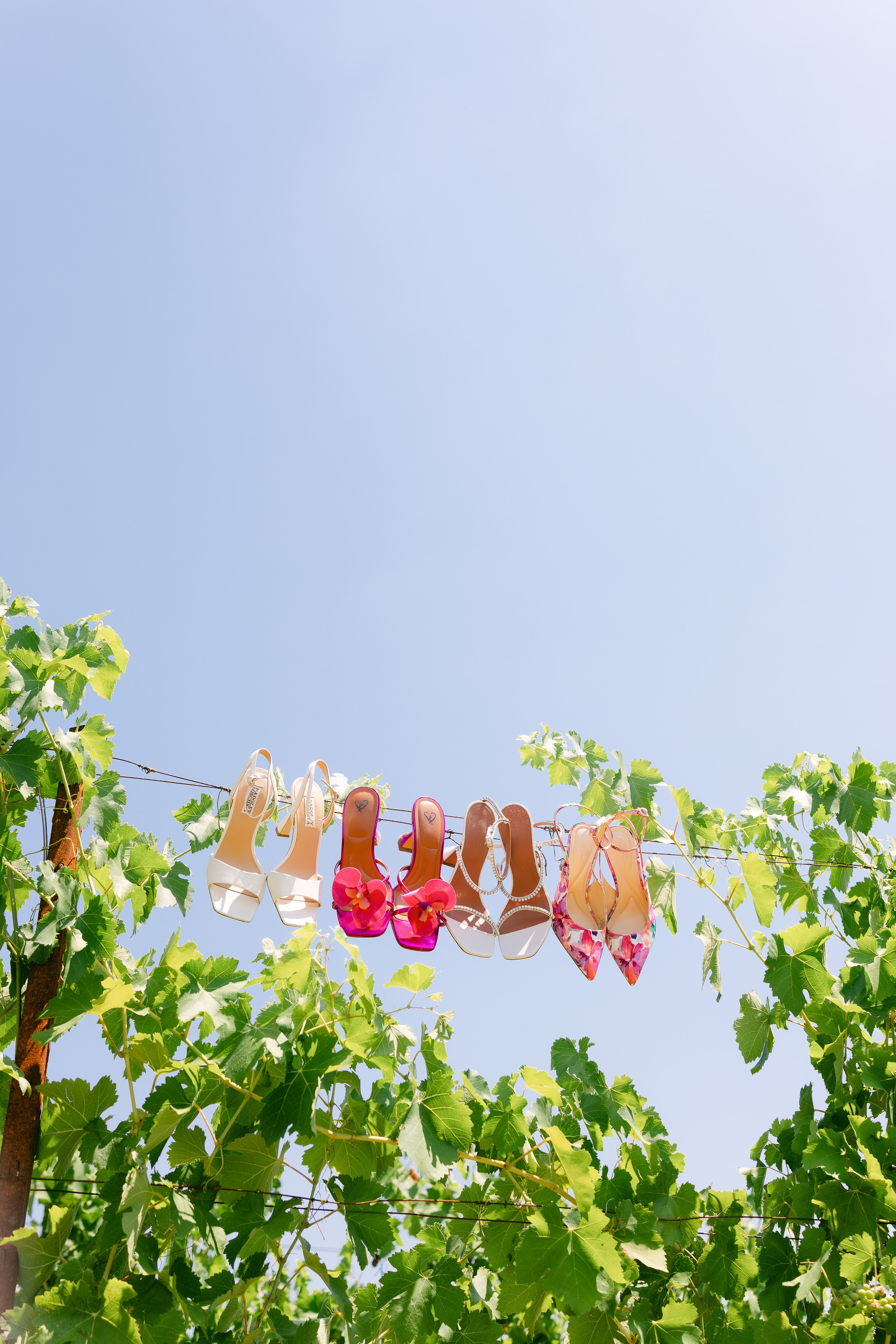 Sara Luca | Digital+Film wedding Photographer | Italy and Europe