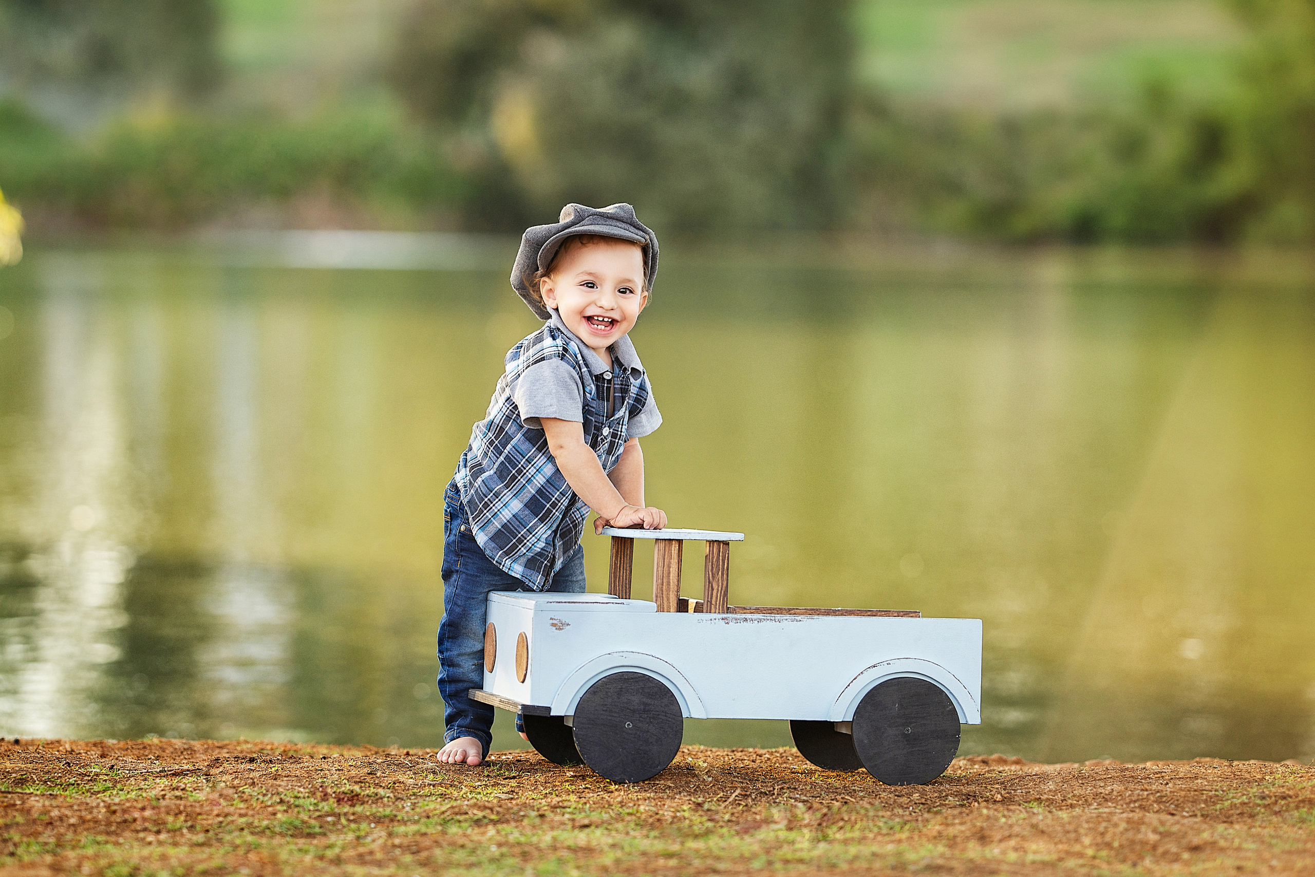 צילומי גיל שנה. צלמת ילדים, הריון ומשפחה בישראל