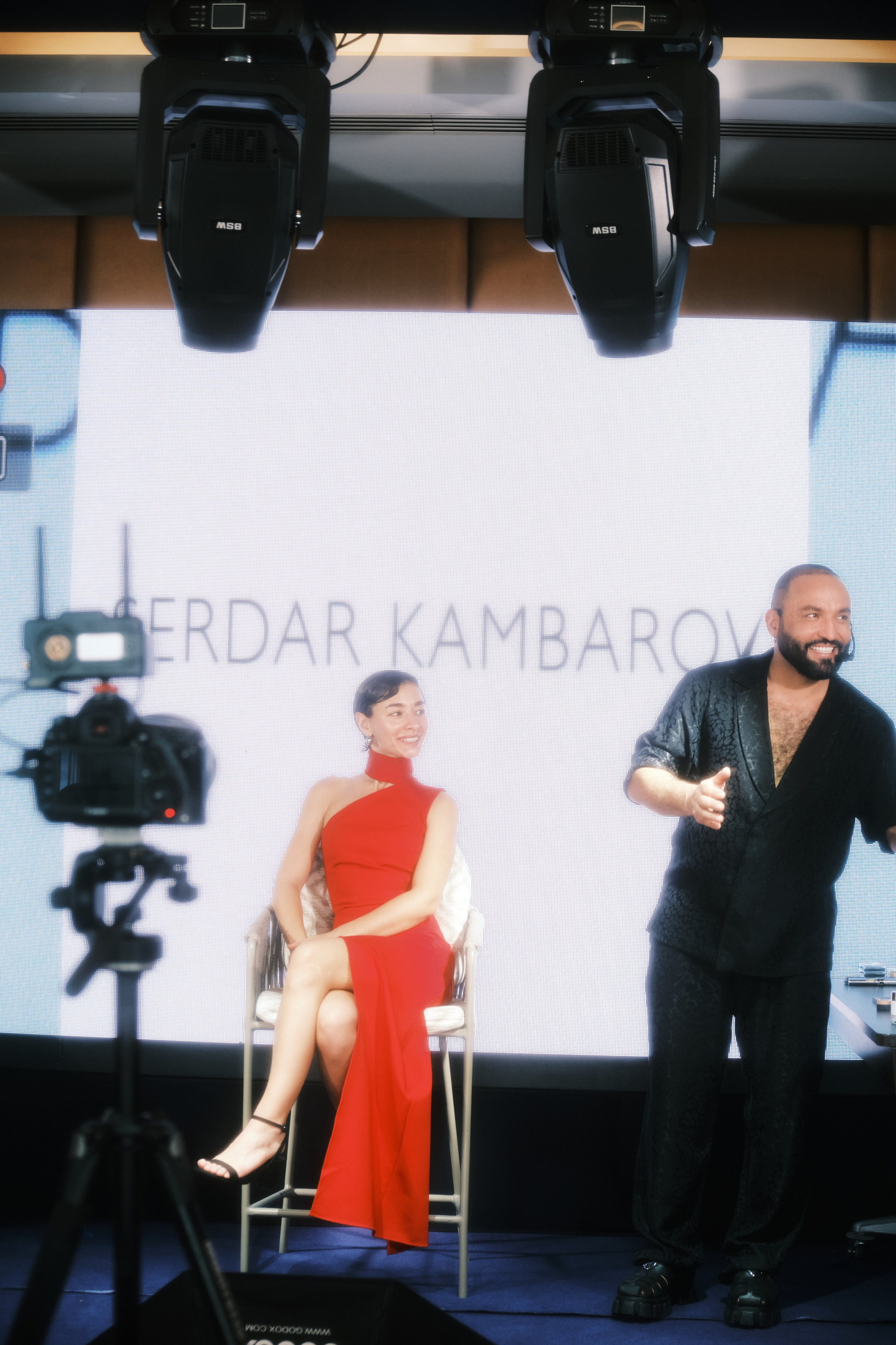 BACKSTAGE. Commercial fashion photographer based in Turkey and Europe