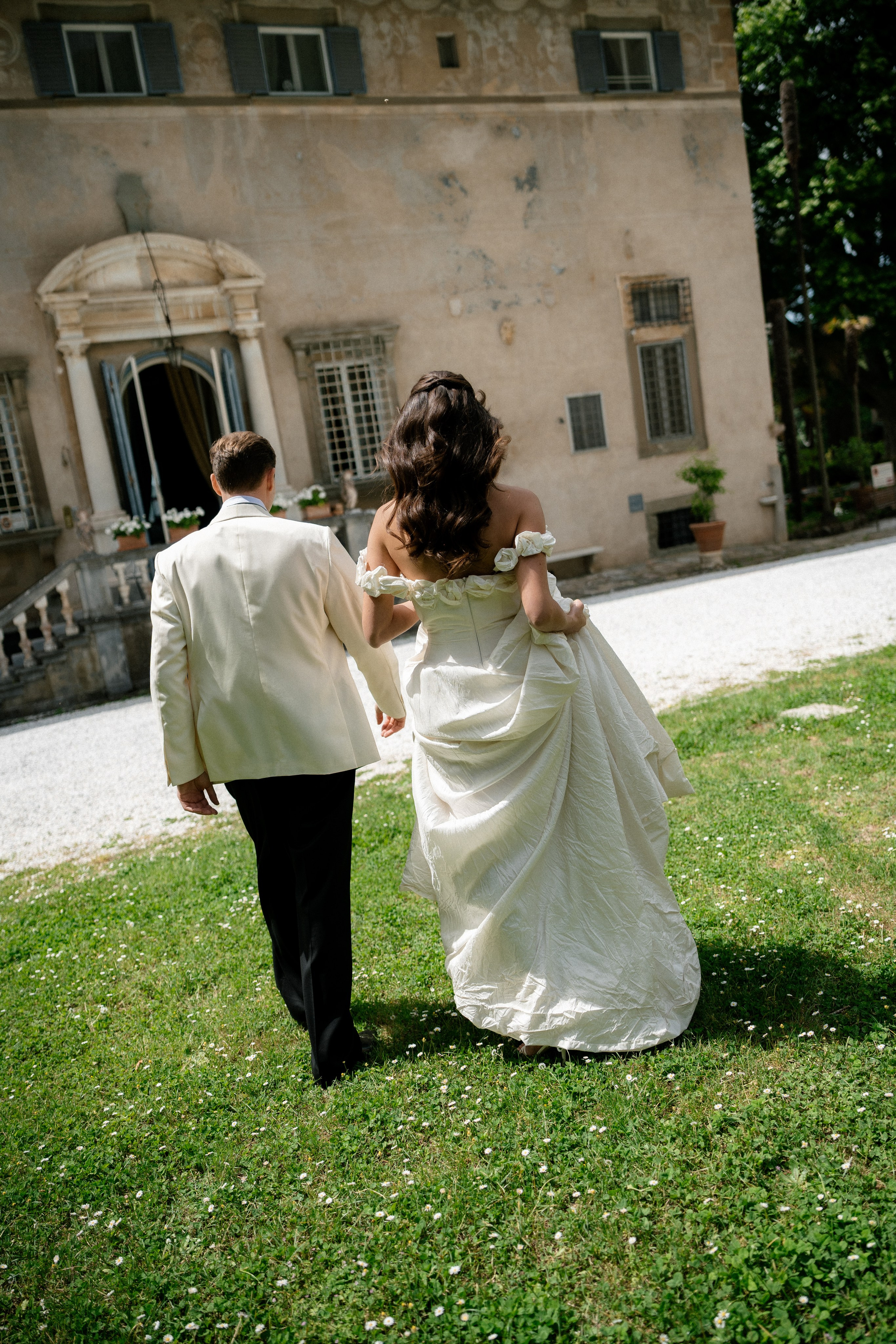 Lisa & Gabriel. Fotograf de nuntă Alex Pasarelu