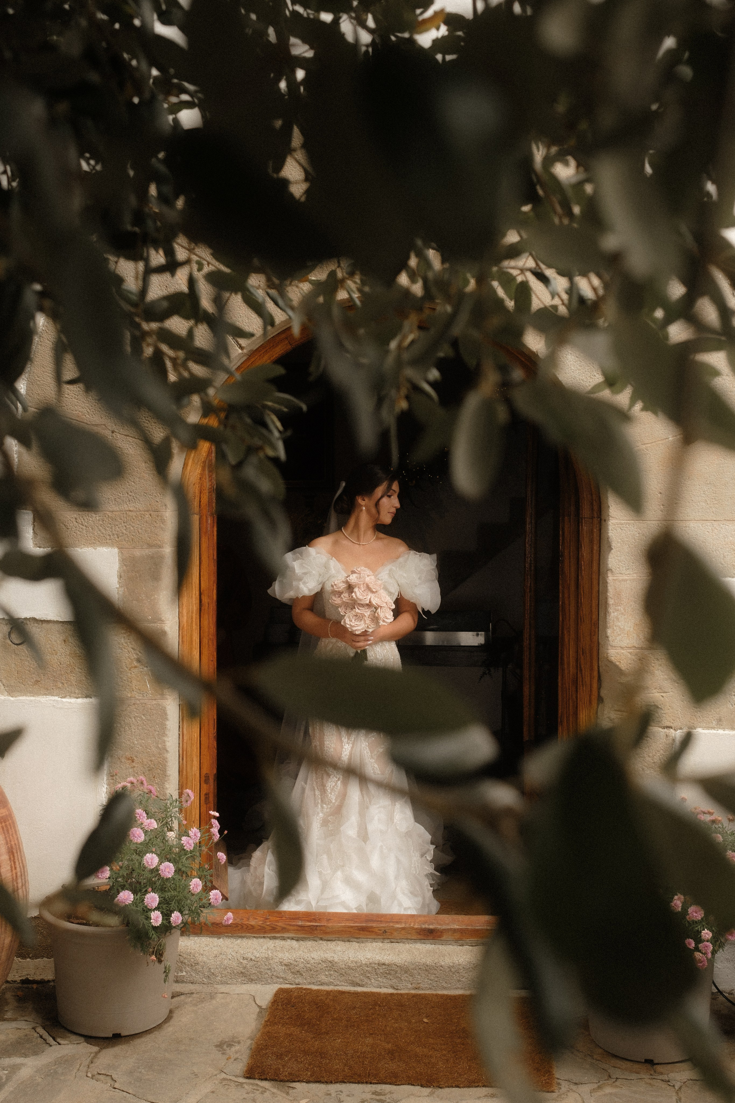 Katarzyna & Jan. Masia Santa Monica. Paola wedding photographer / videographer in Barcelona