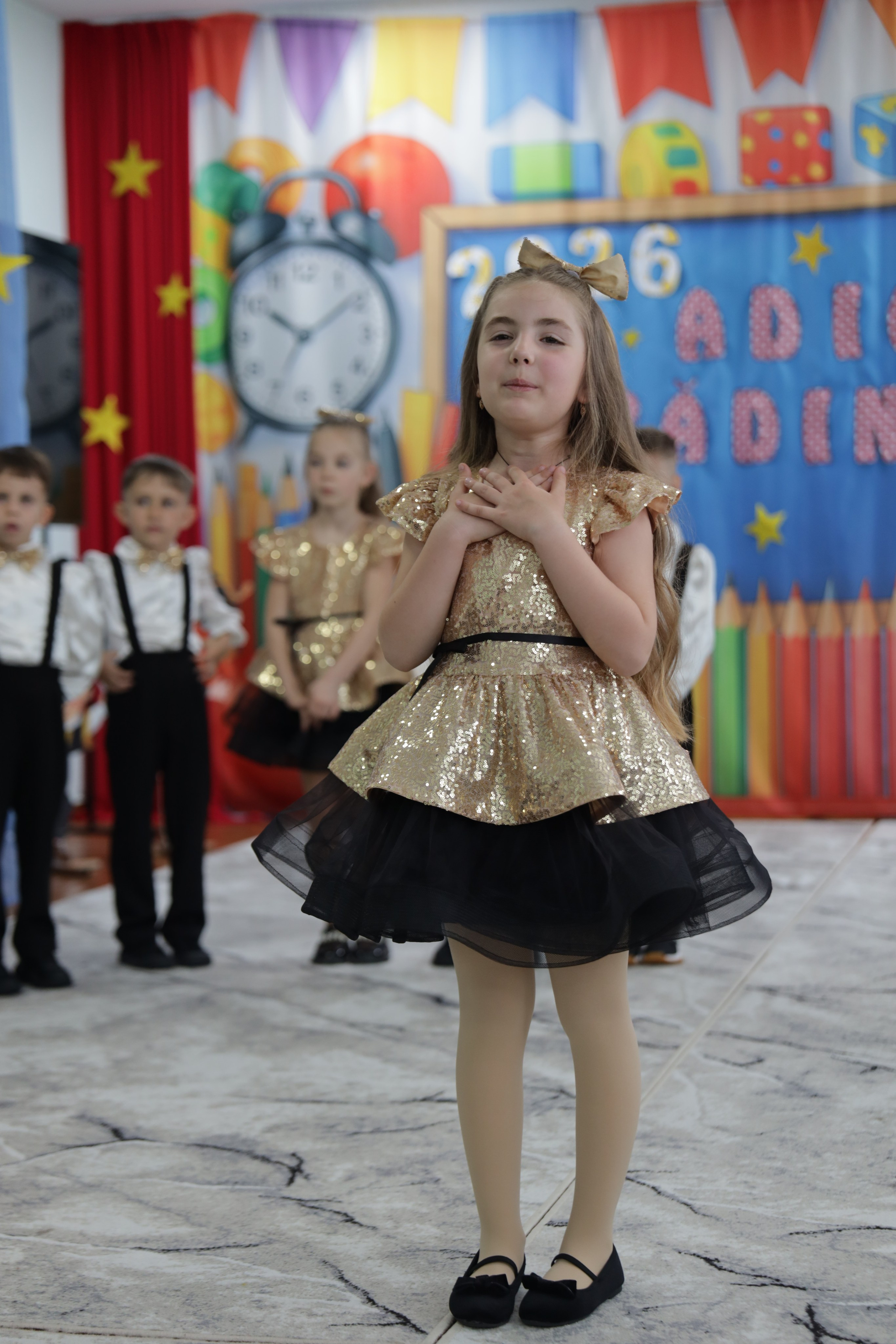 O filă de copilărie.... Alika Dia- Fotograf în Republica Moldova, Strășeni