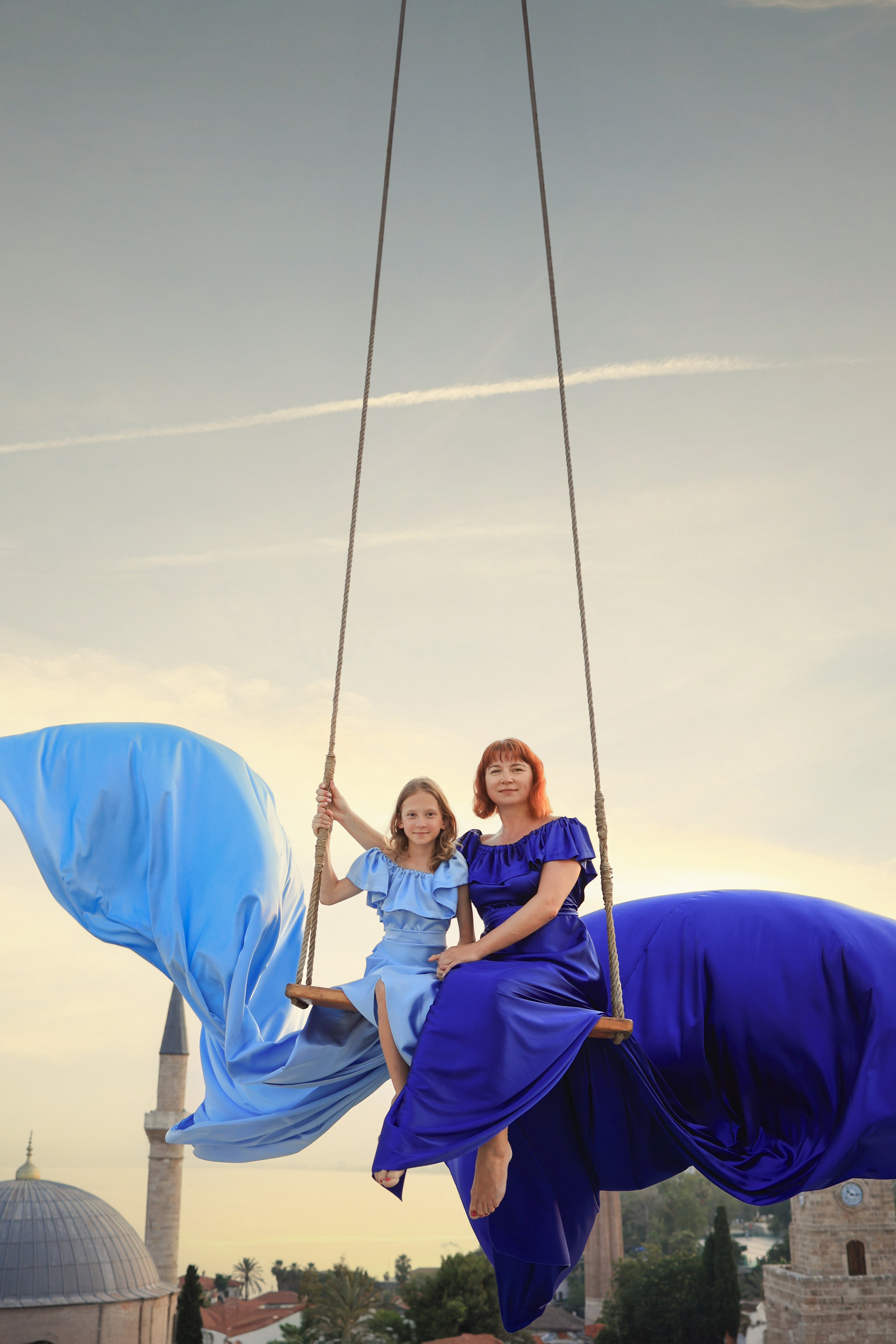 Flying dresses for rent. Photographer in Turkey, Antalya, Kemer, Belek, Side, Kas, Fethiye