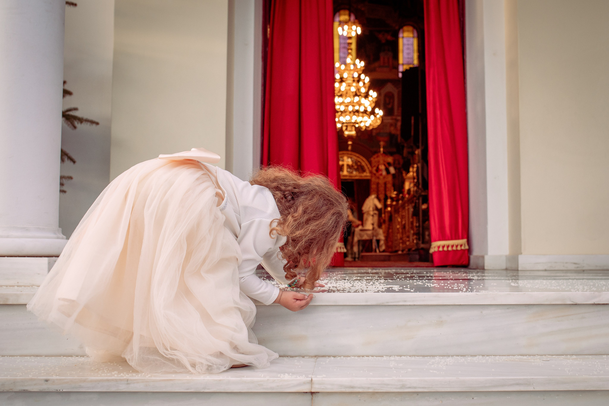Celia’s wedding. Family Photographer in Greece
