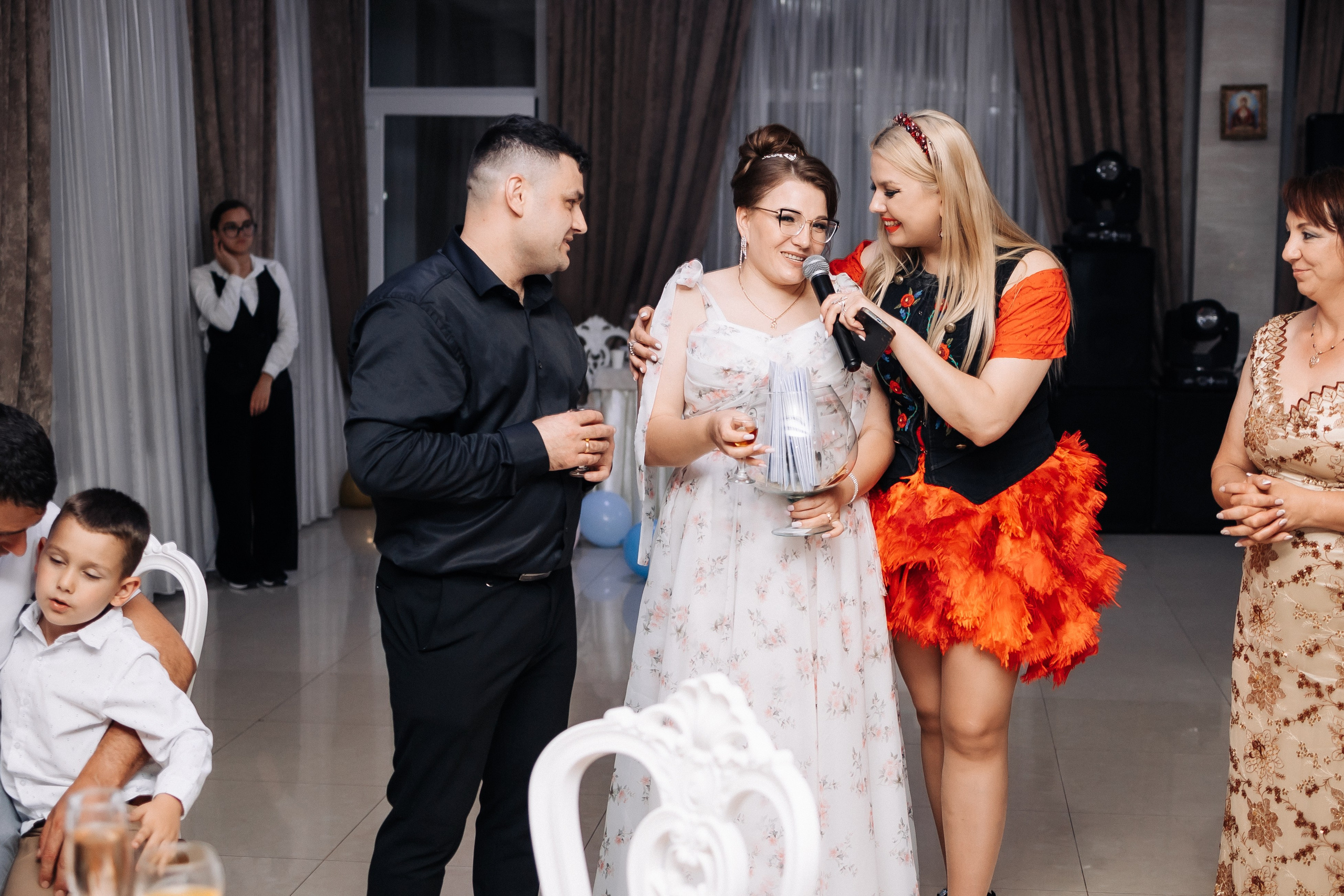 Marius & Amelia. Fotograful evenimentului tău