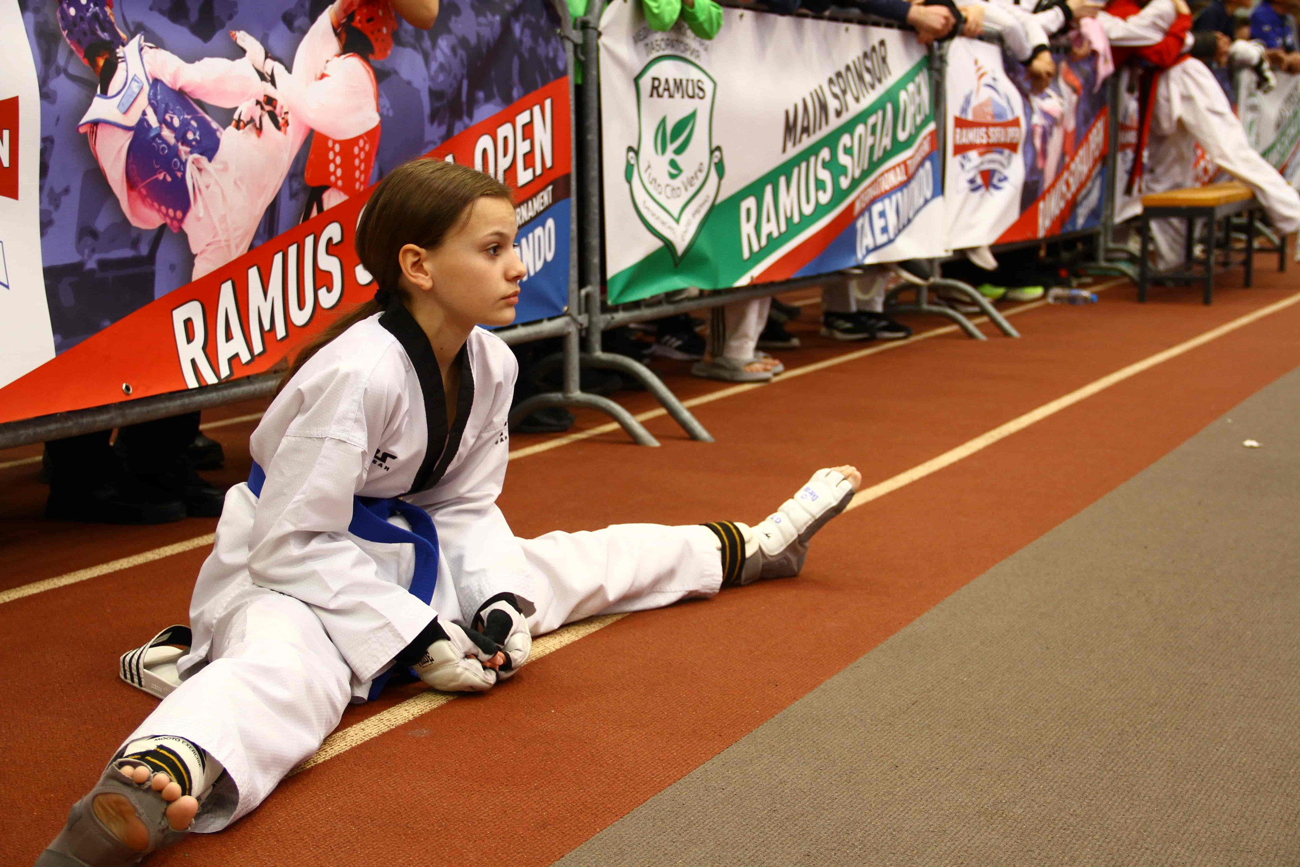 PhotoAdrenaline.com - BACKSTAGE фотография