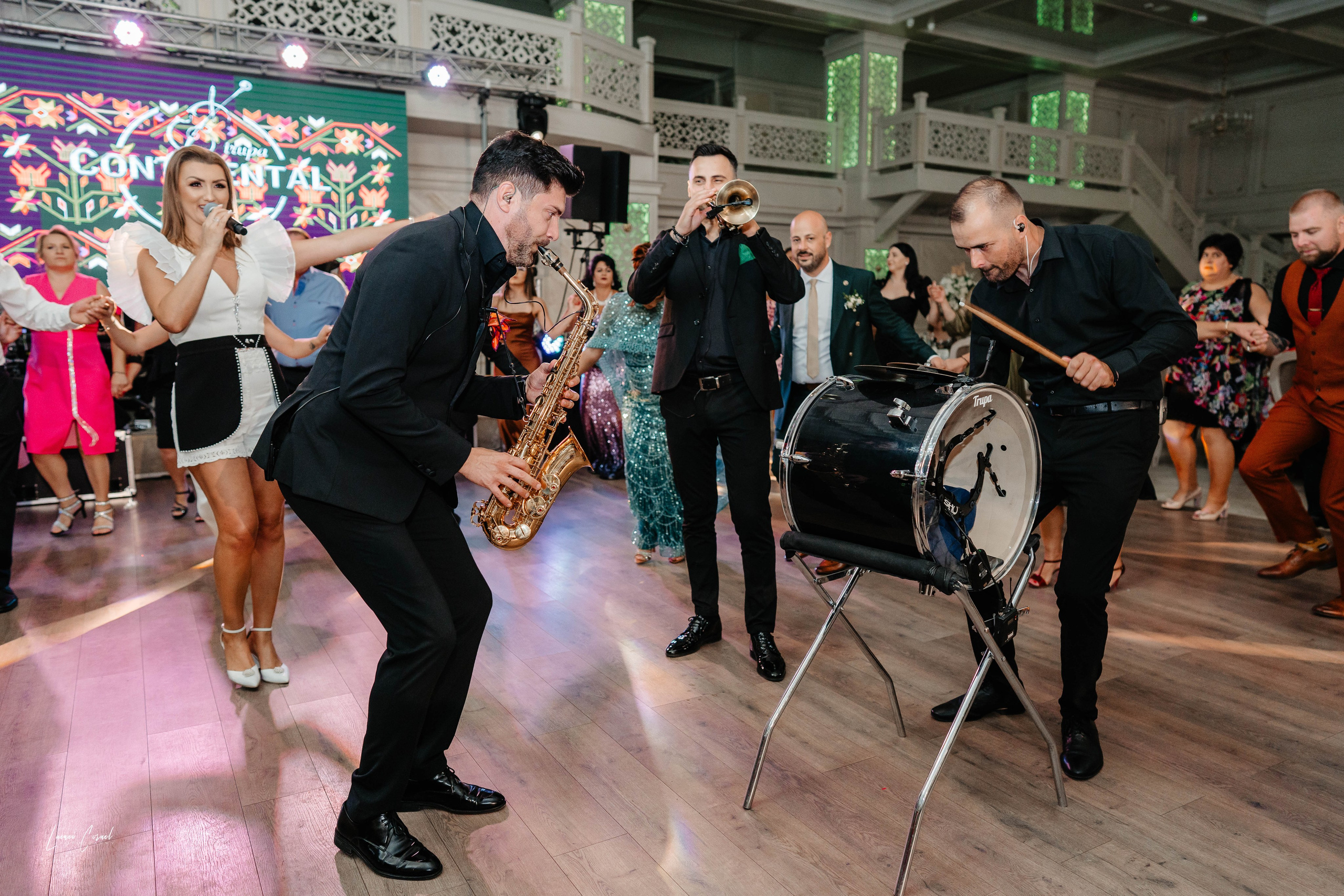 Diana & Cătălin – Nuntă clasică și rafinată. Fotograf de nuntă, corporate, botezuri, majorate și aniversări Roman, Lucaci Cornel