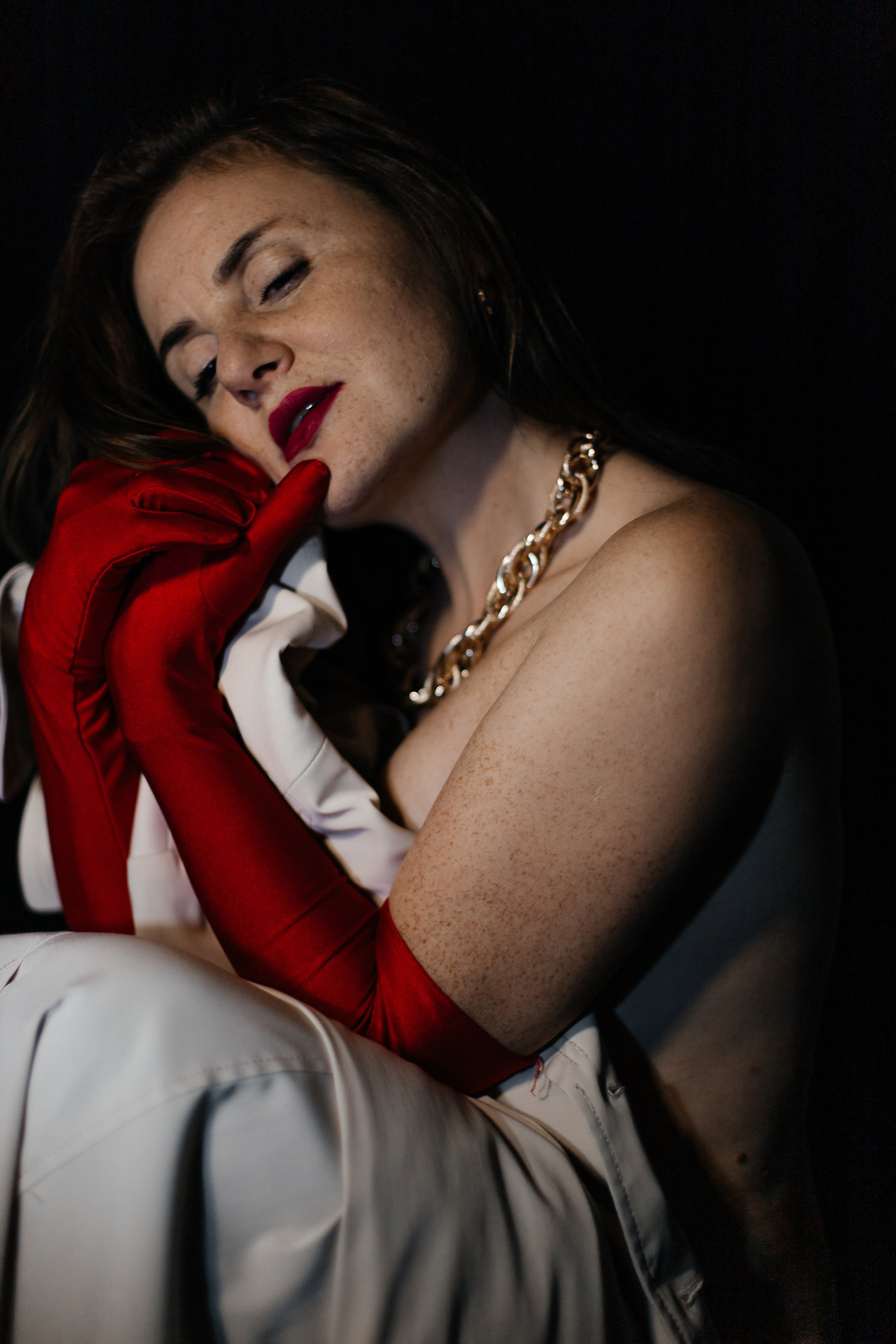 Sex PHOTOs Olja. PHOTOgrapher Germany MARBURG