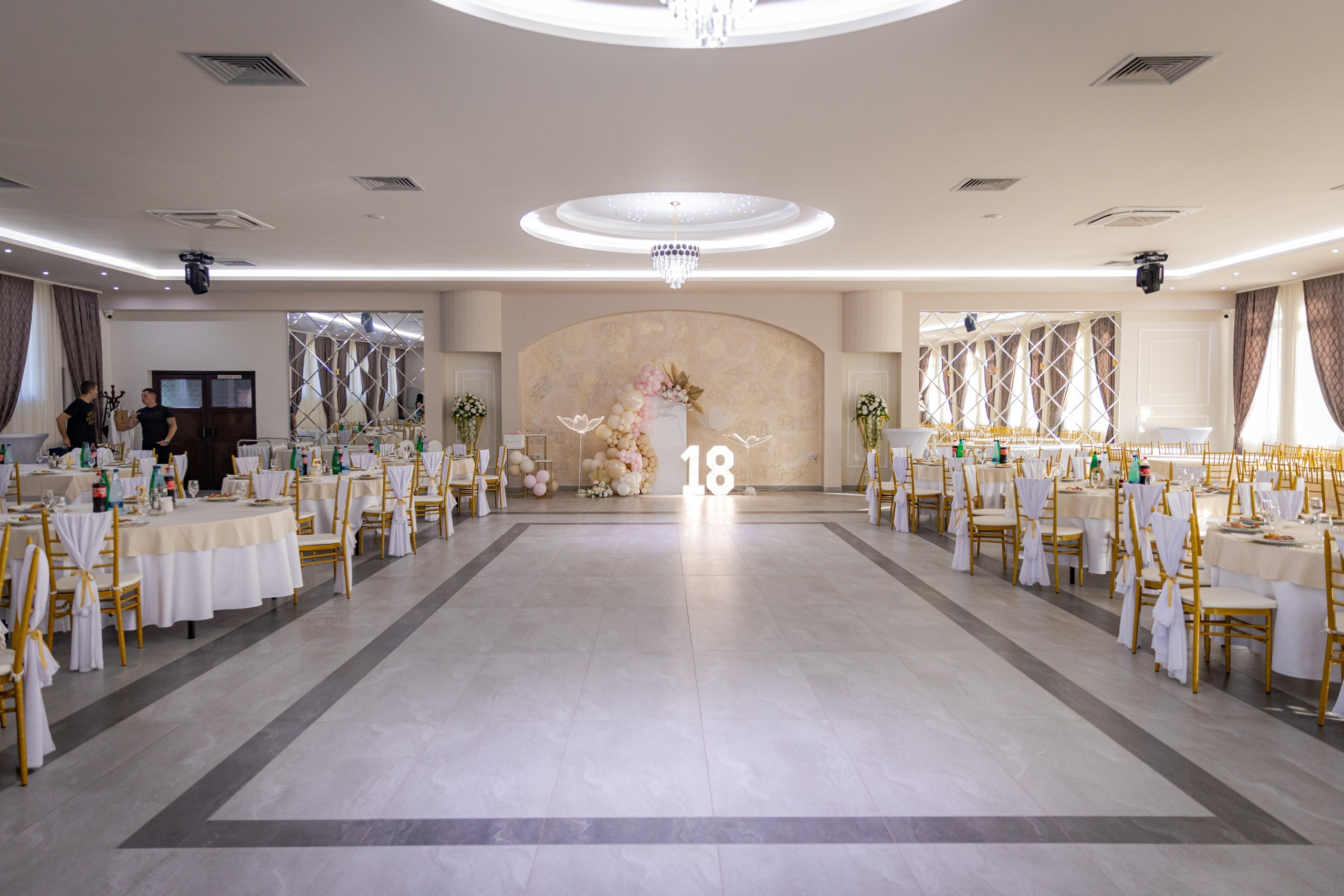 Anja 18. rođendan. Marko Tucić Photography | Fotograf Zrenjanin