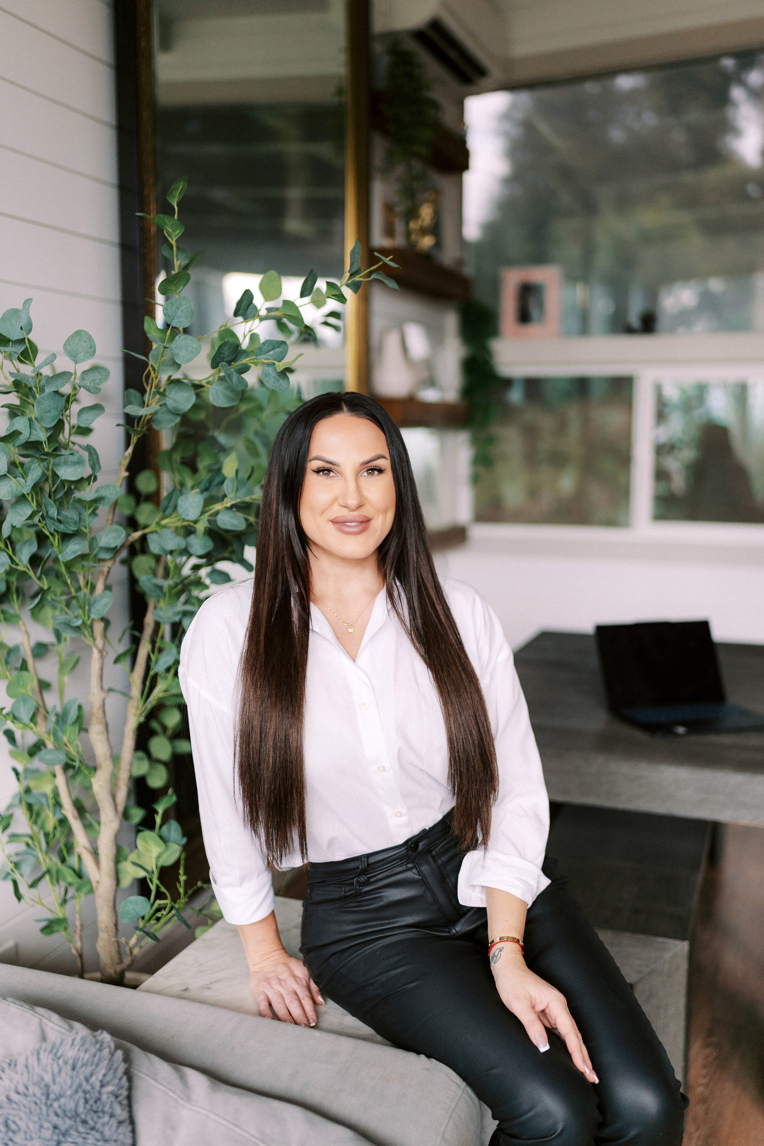 Business portrait. EVAN ARISTOV WEDDING PHOTOGRAPHY — Seattle Wedding Photographer