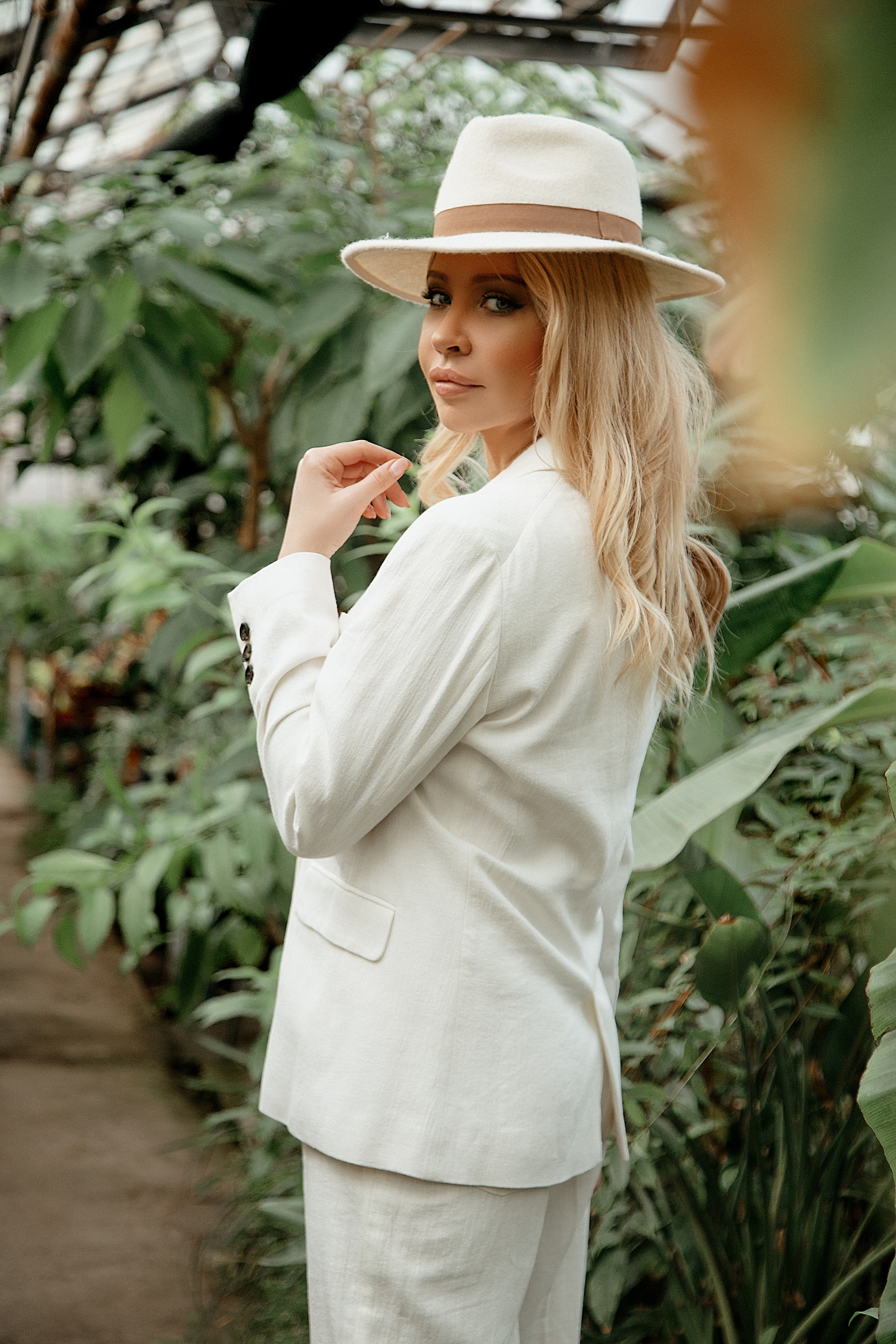 Фотосессия Вероники в Оранжерее. Фотограф в Кишинёве Ольга Церульник