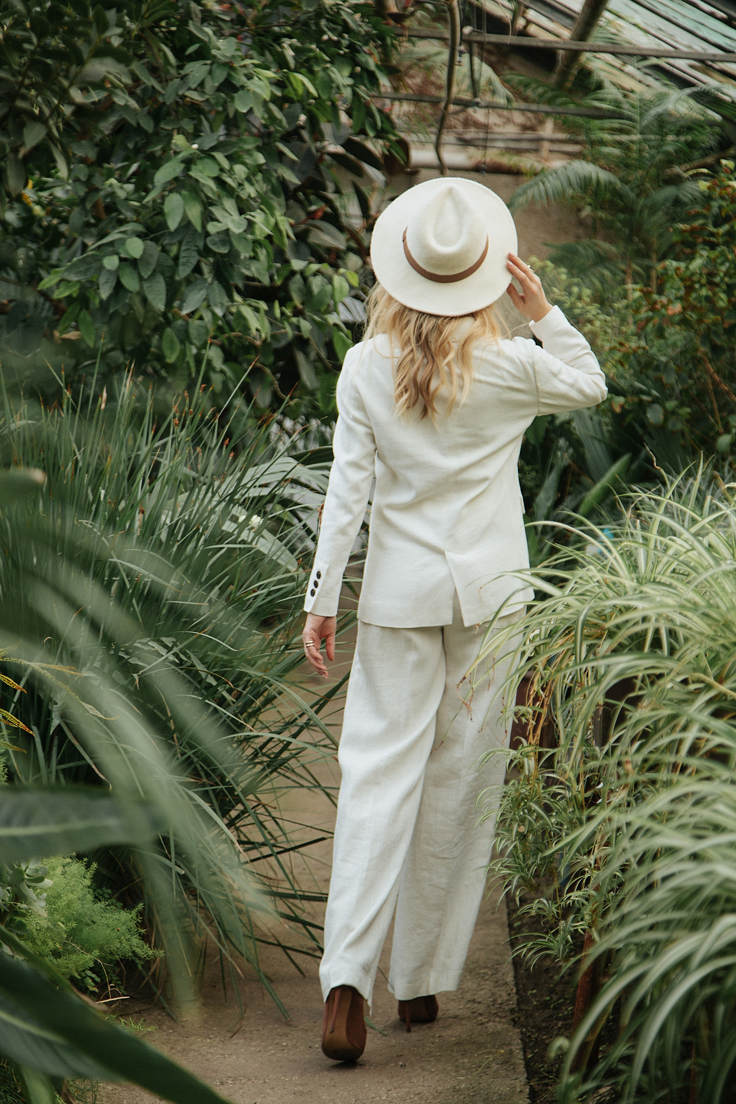 Фотосессия Вероники в Оранжерее. Фотограф в Кишинёве Ольга Церульник