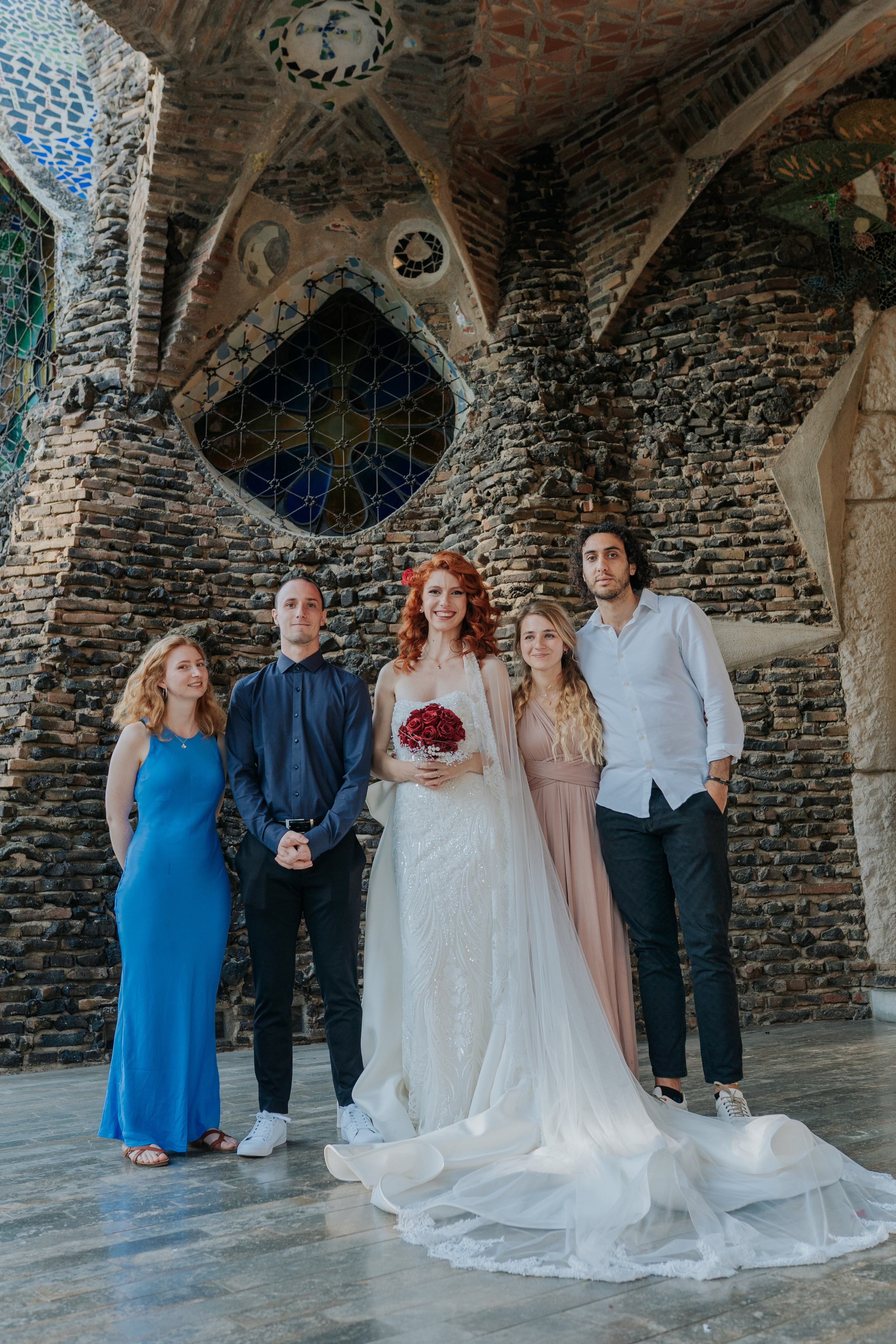 Havie & Isabel — a wedding in Gaudí’s Crypt. DiaFoto Weddings · Premium Destination Wedding Photographer & Videographer in Barcelona