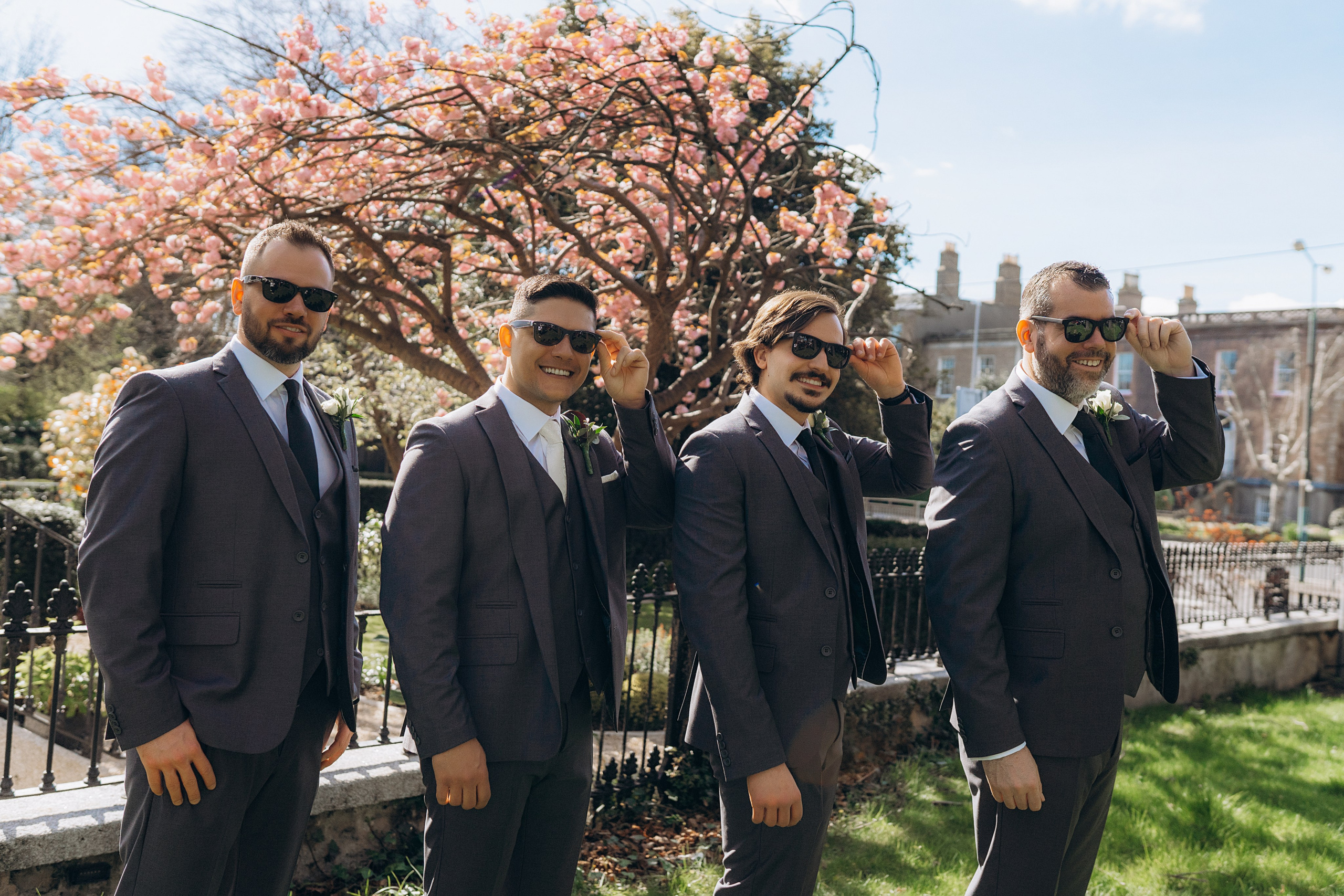 Megan & Oneias. Main