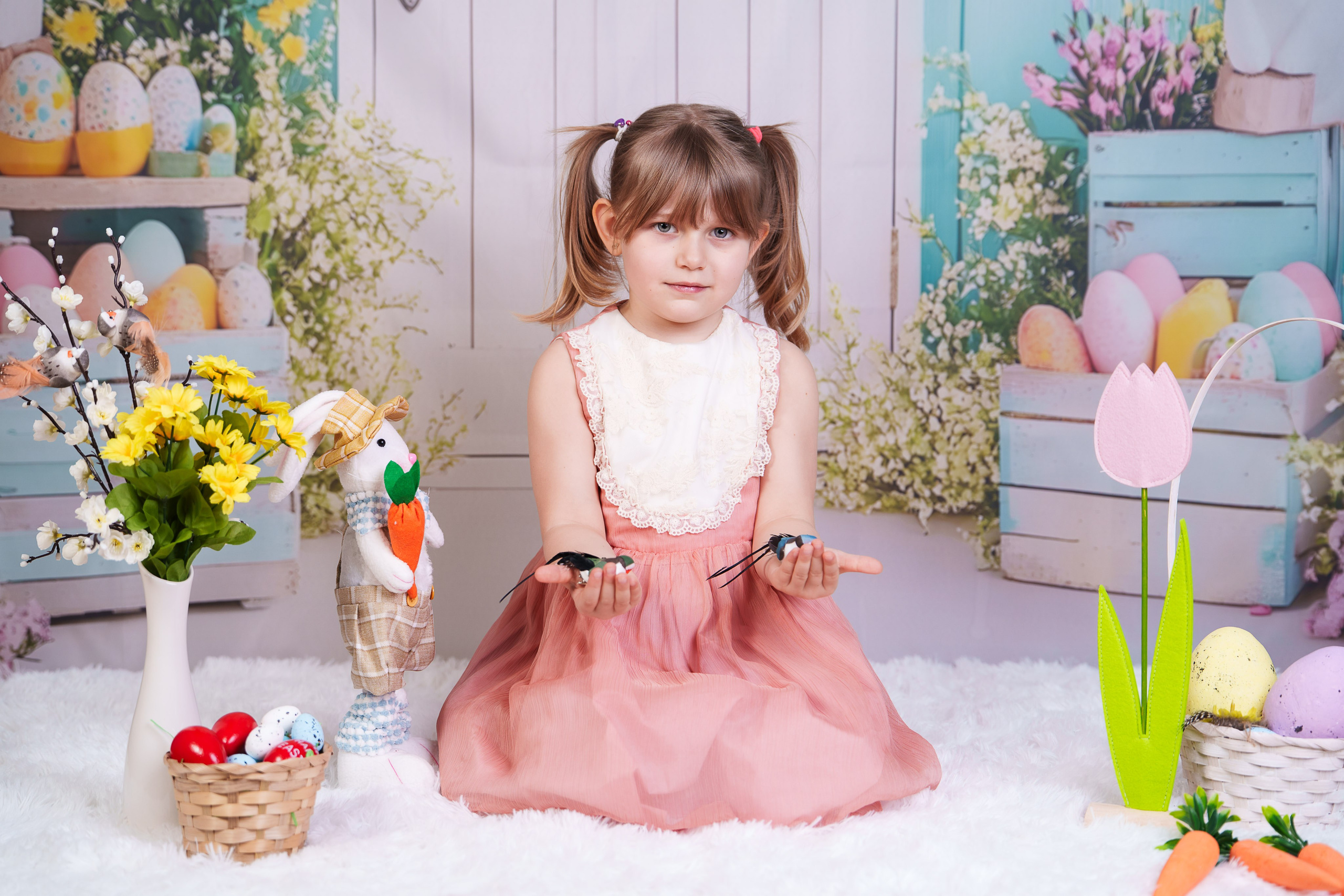 Sedinta foto Paste - Gradinita Miniterra. Liviu Andrei - Fotograf