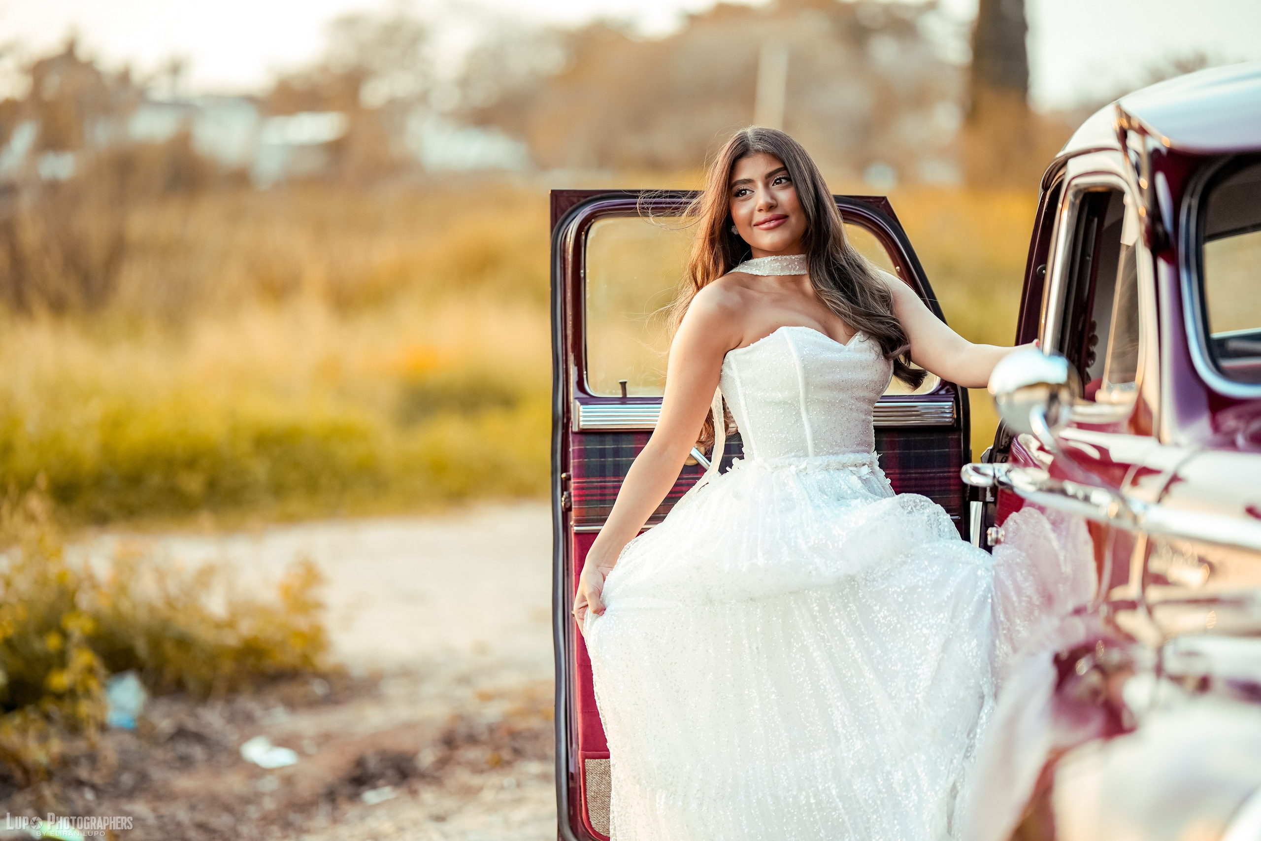 לופו צלמים — צילום חתונות ואירועים