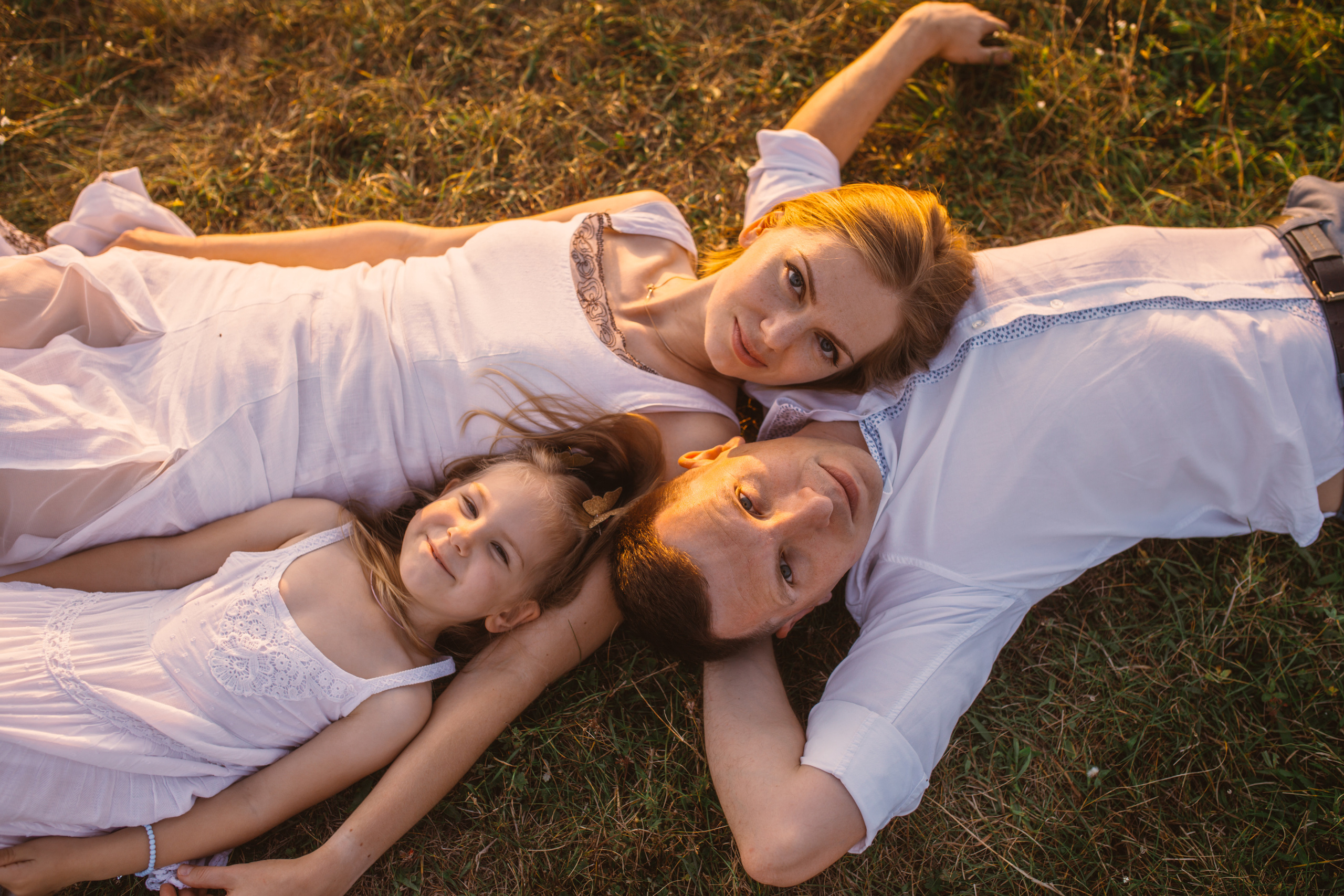 Anya, Tolik, Olya. Portrait family photographer in Berlin Elena Zakh