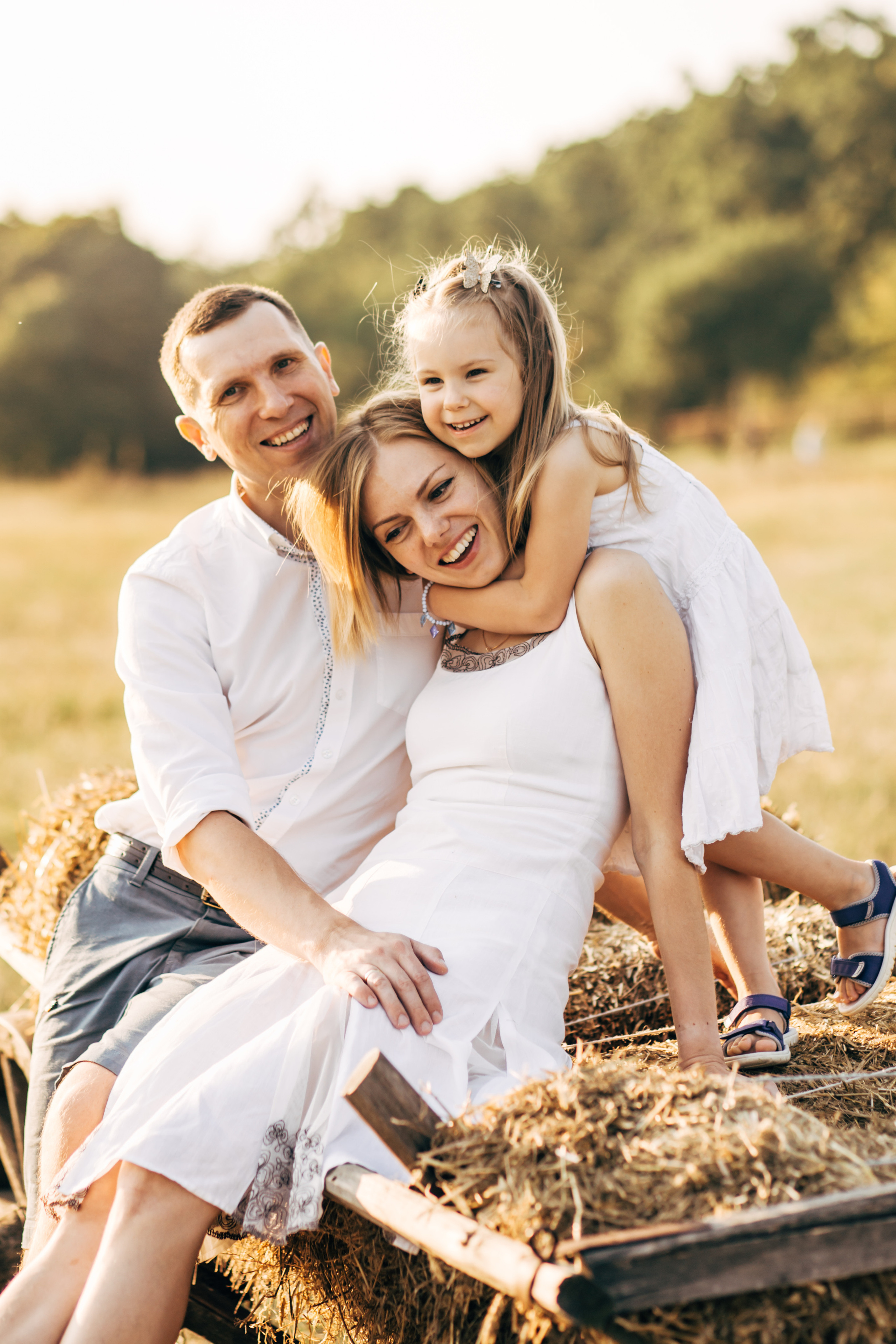 Anya, Tolik, Olya. Portrait family photographer in Berlin Elena Zakh