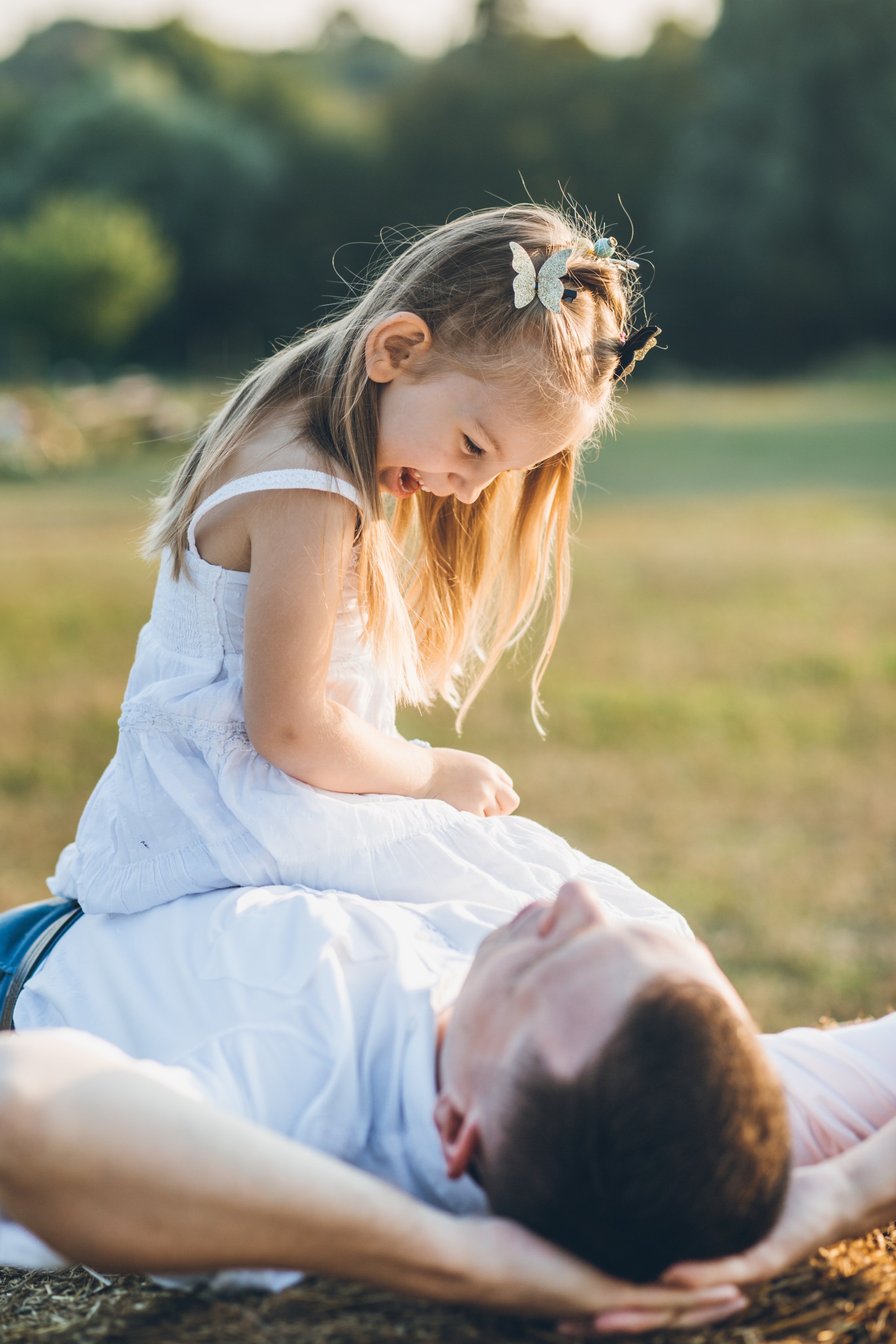 Anya, Tolik, Olya. Portrait family photographer in Berlin Elena Zakh