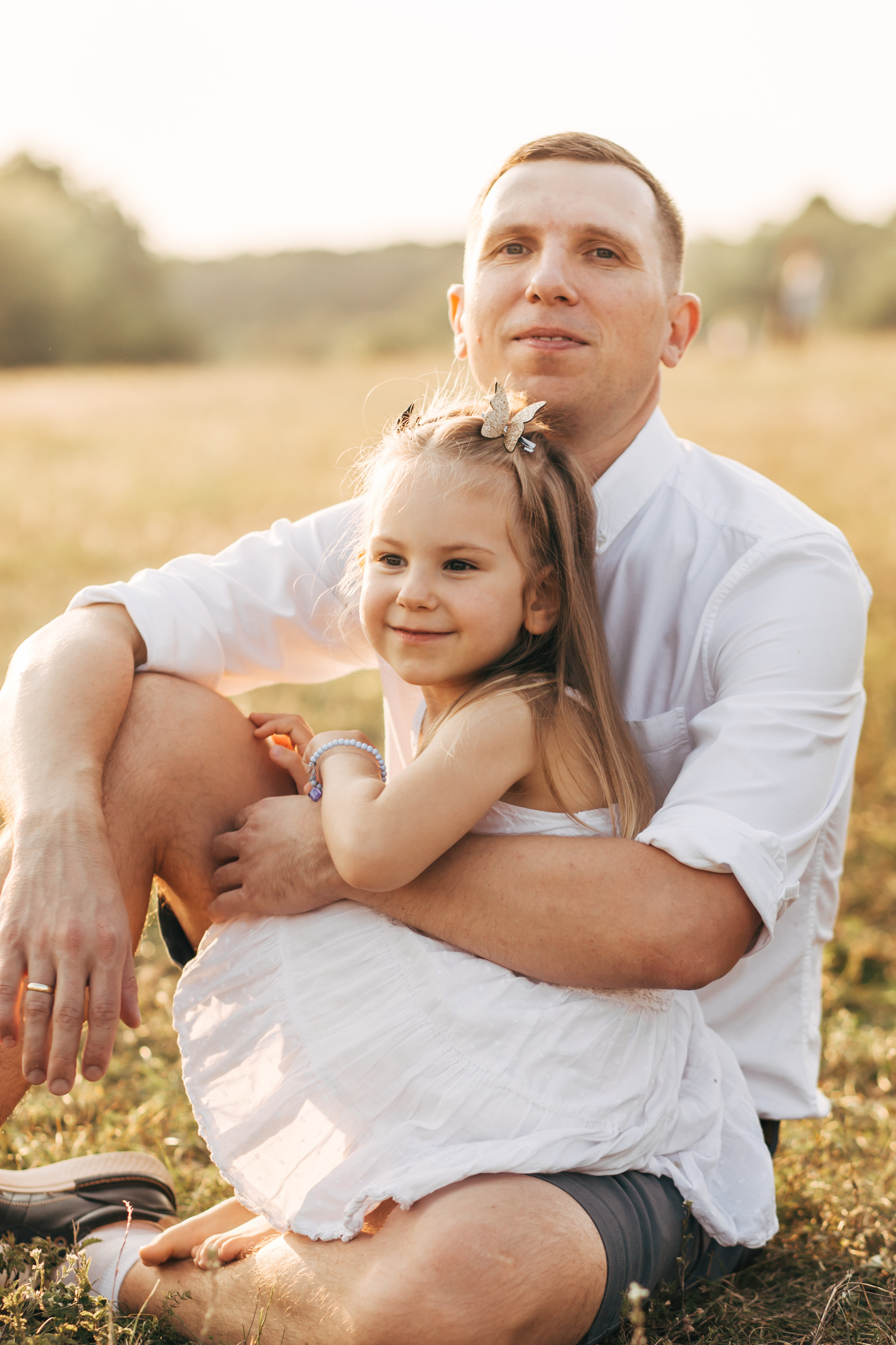 Anya, Tolik, Olya. Portrait family photographer in Berlin Elena Zakh