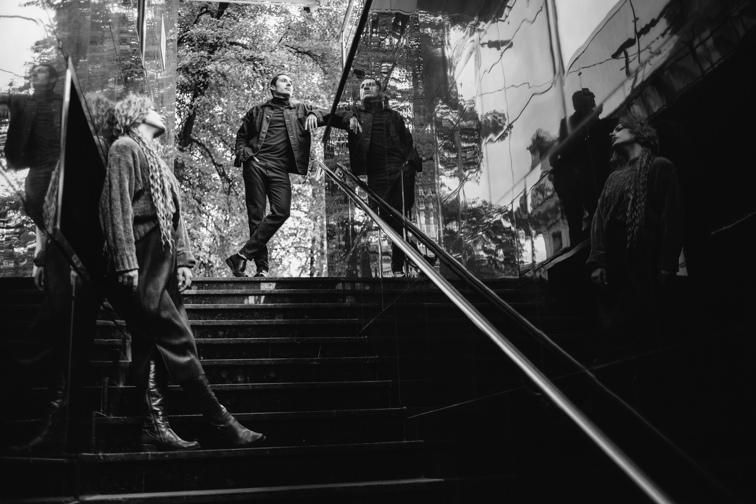 Bw story. Portrait family photographer in Berlin Elena Zakh