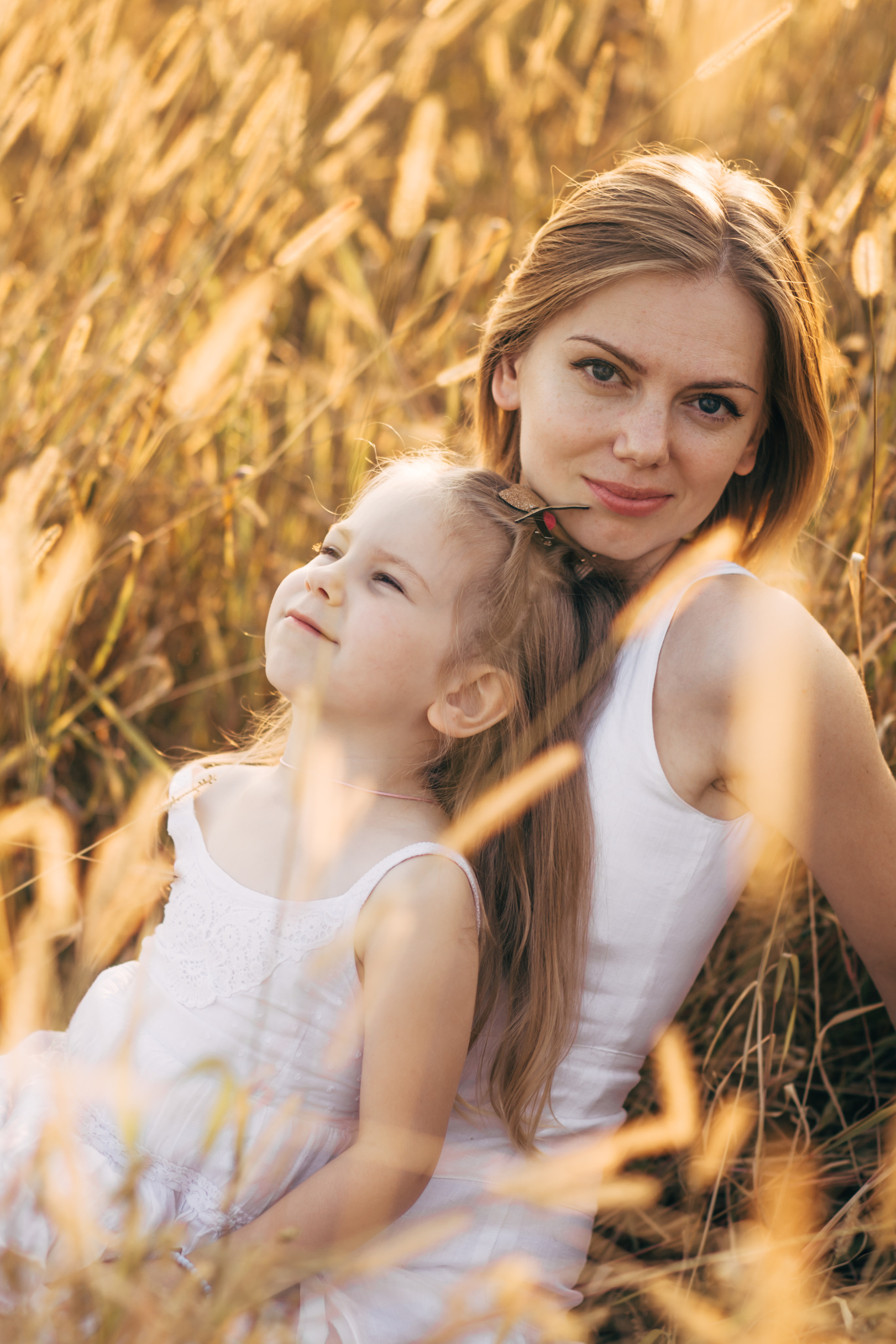 Anya, Tolik, Olya. Portrait family photographer in Berlin Elena Zakh