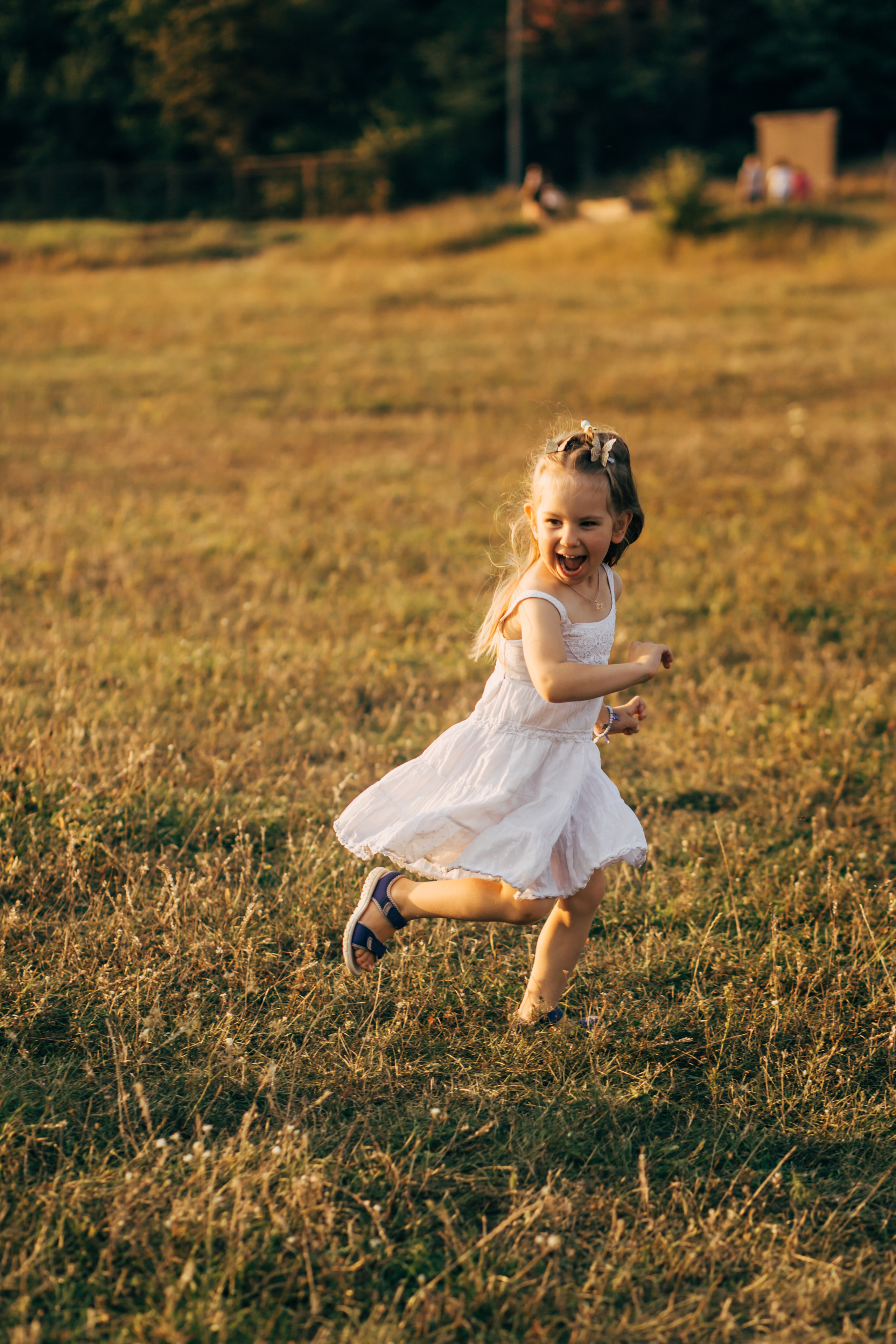 Anya, Tolik, Olya. Portrait family photographer in Berlin Elena Zakh