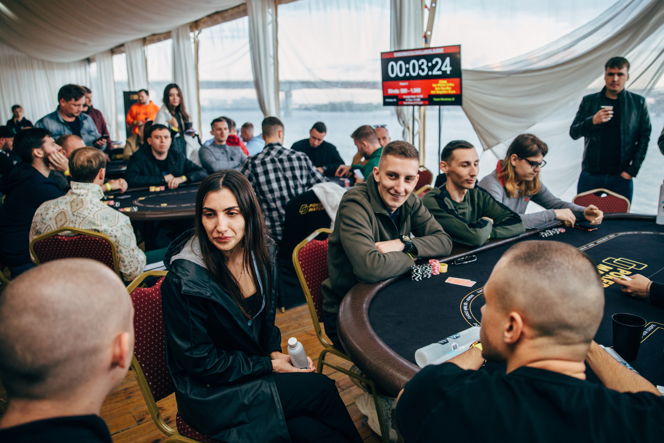 Покерный турнир. Portrait family photographer in Berlin Elena Zakh