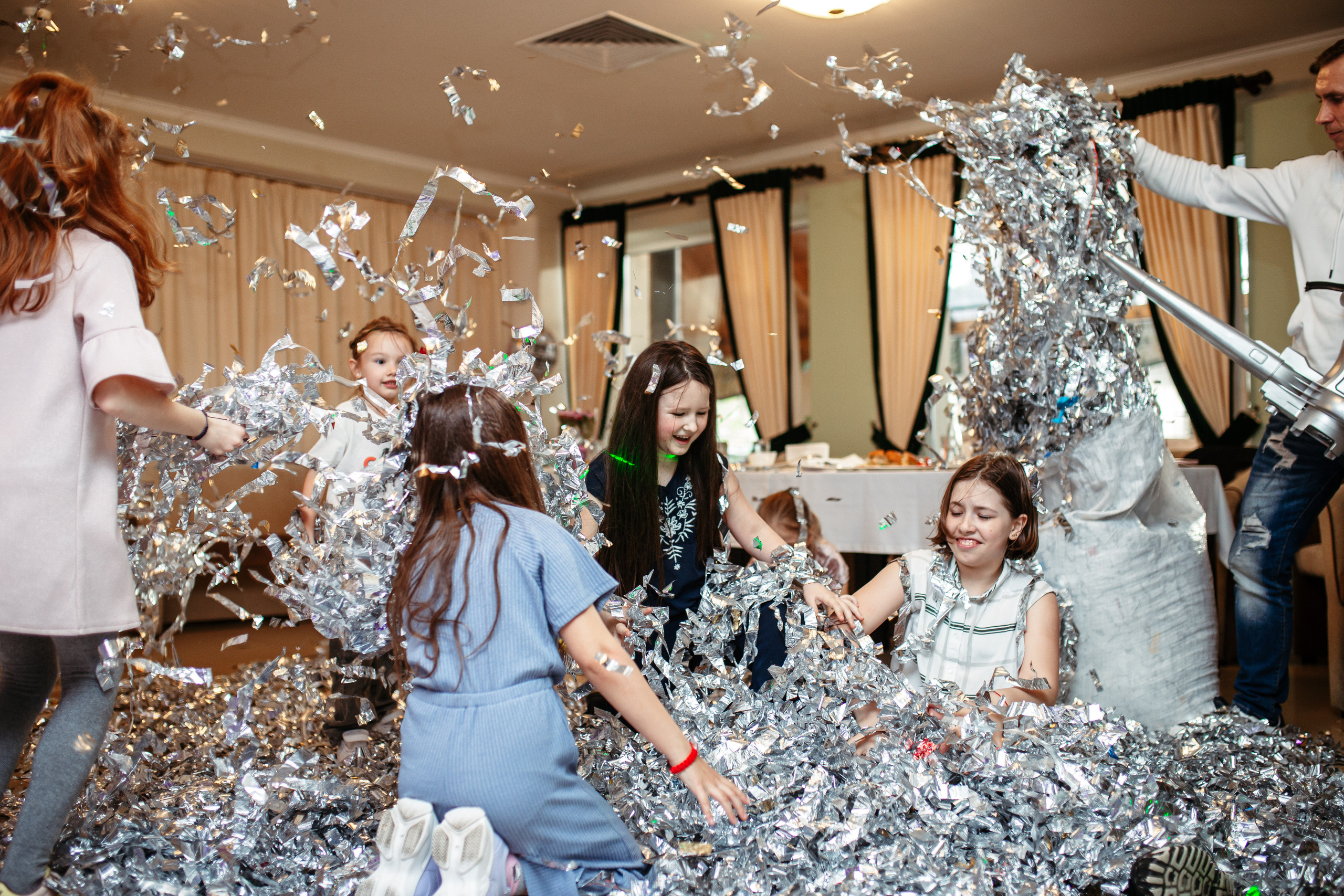 Polina’s birthday. Portrait family photographer in Berlin Elena Zakh