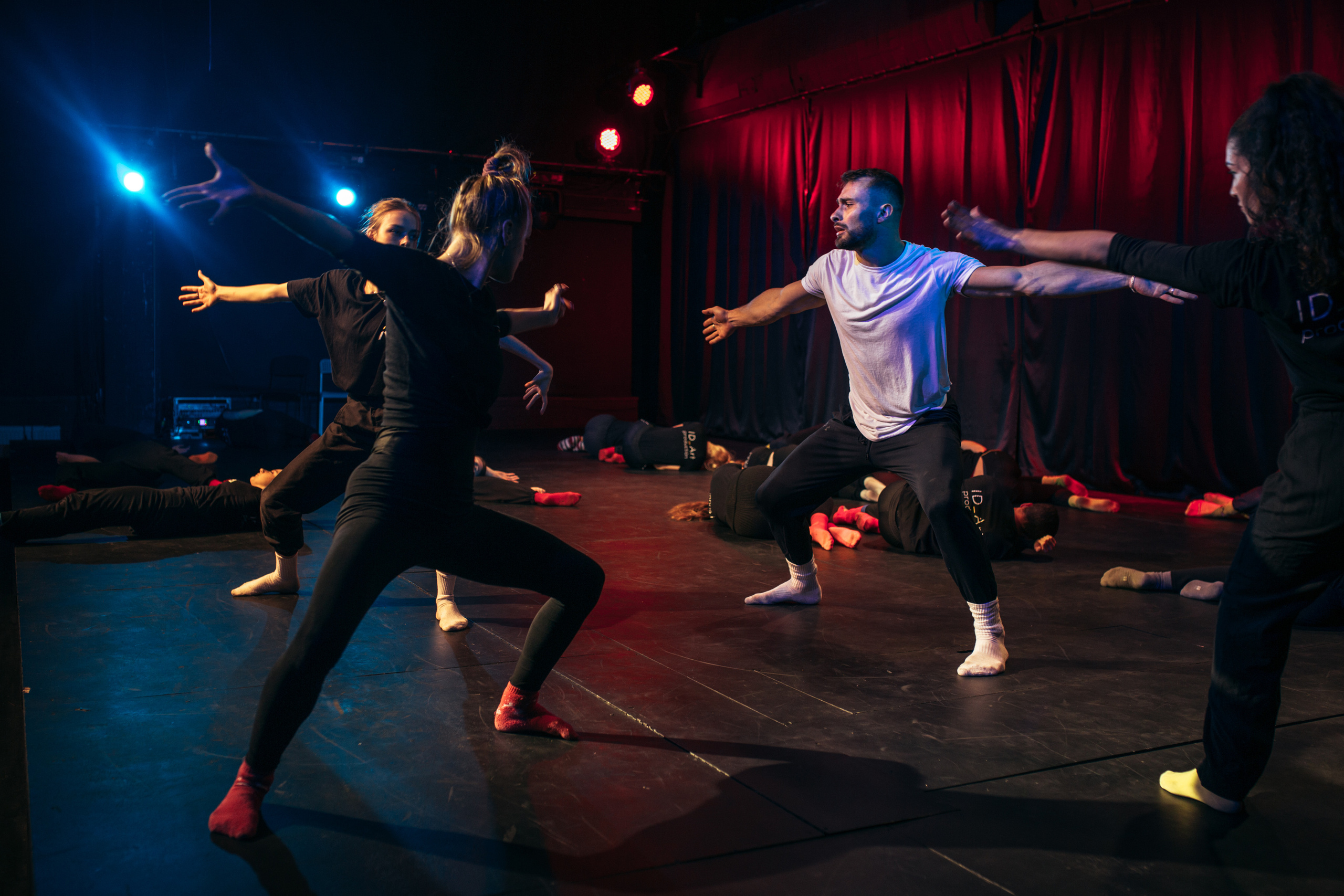 Creative performance “our thoughts”. Portrait family photographer in Berlin Elena Zakh