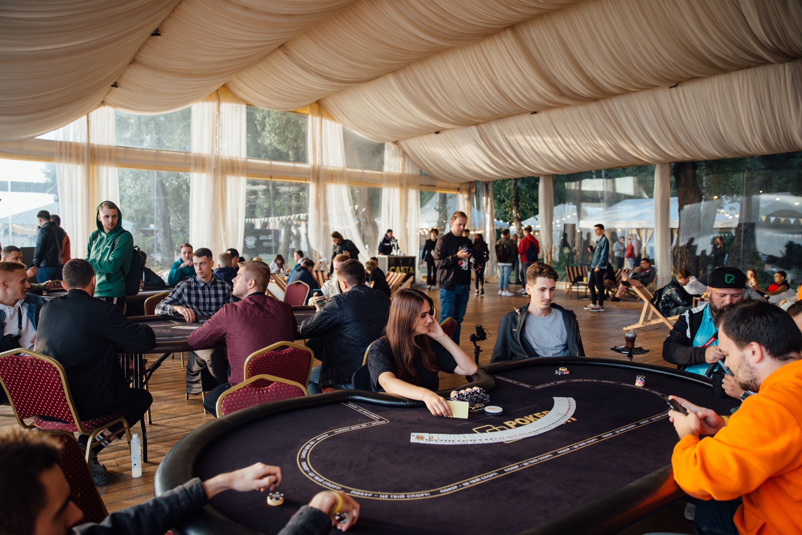 Покерный турнир. Portrait family photographer in Berlin Elena Zakh