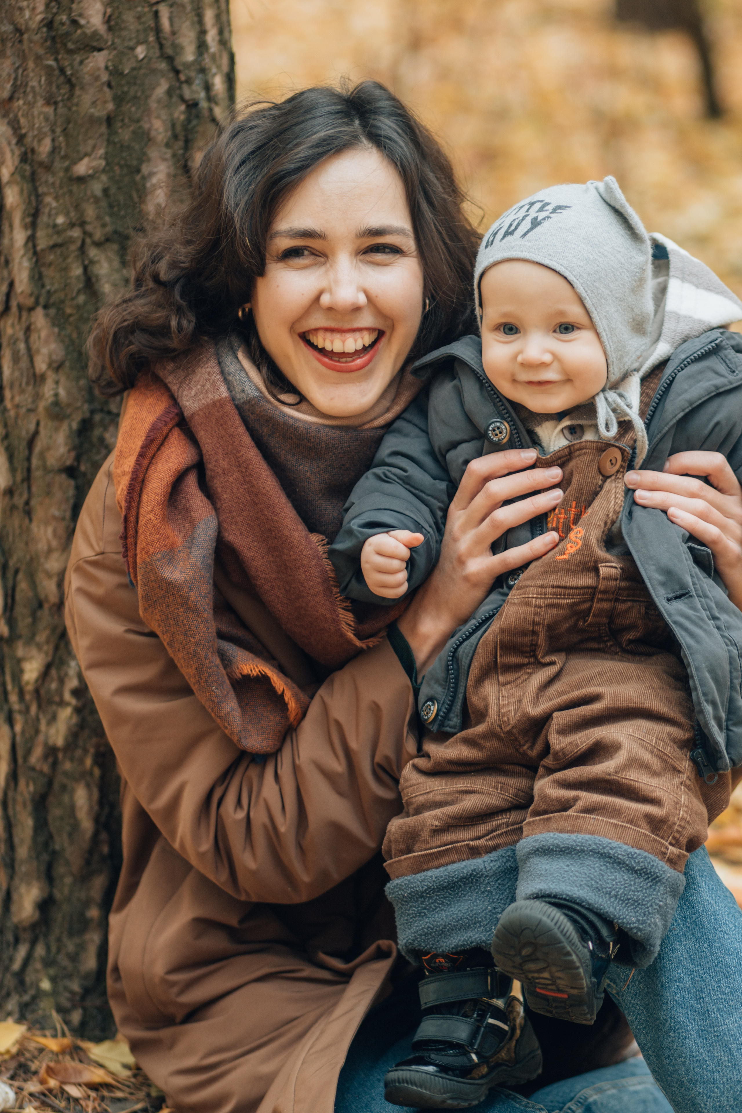 Natalie and kids. Portrait family photographer in Berlin Elena Zakh