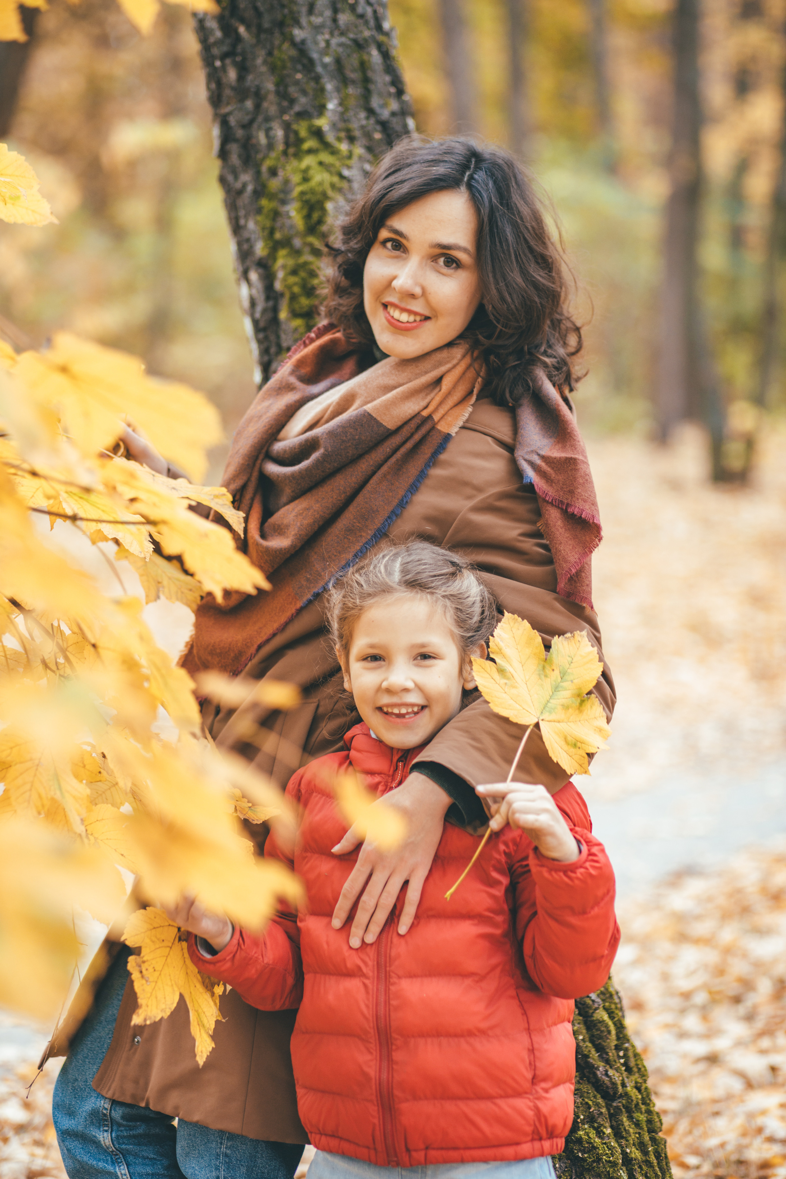 Natalie and kids. Portrait family photographer in Berlin Elena Zakh