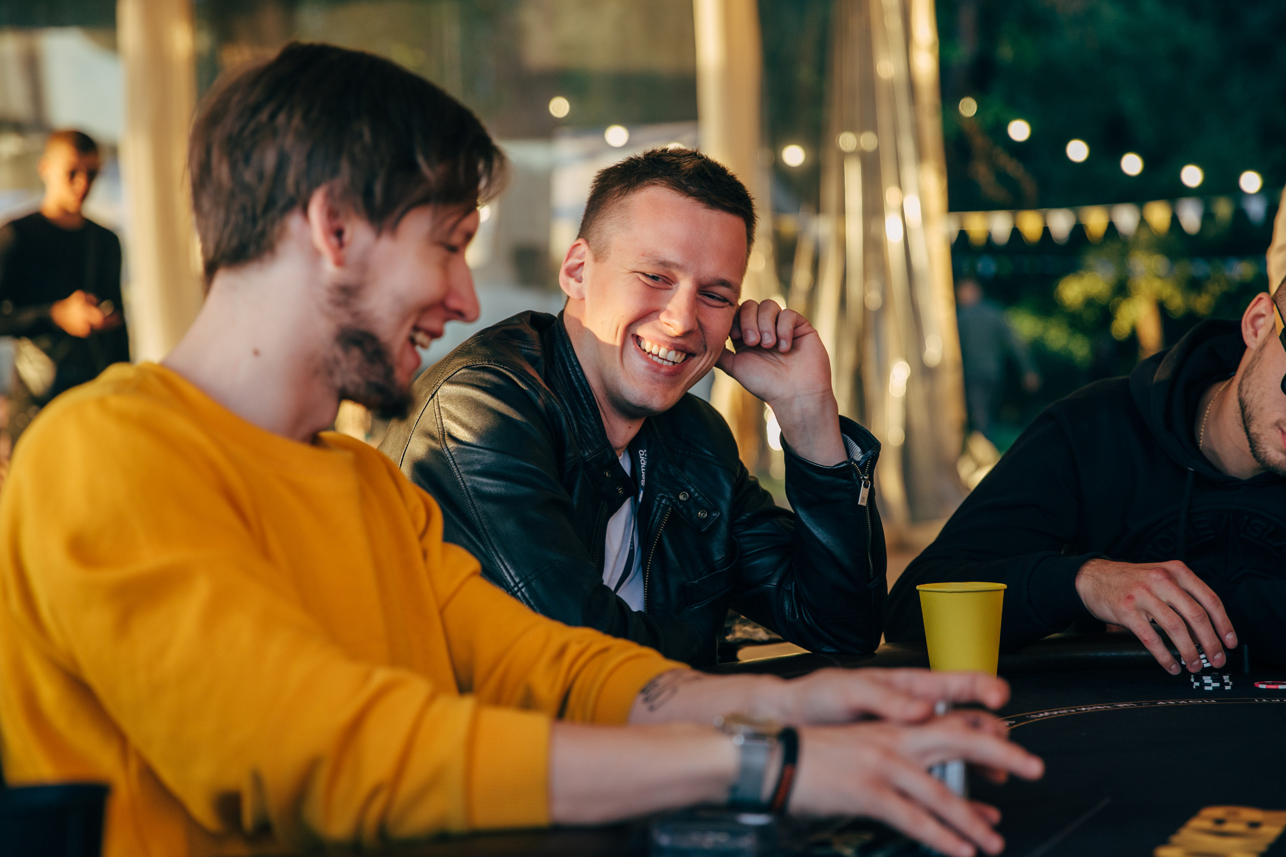 Покерный турнир. Portrait family photographer in Berlin Elena Zakh