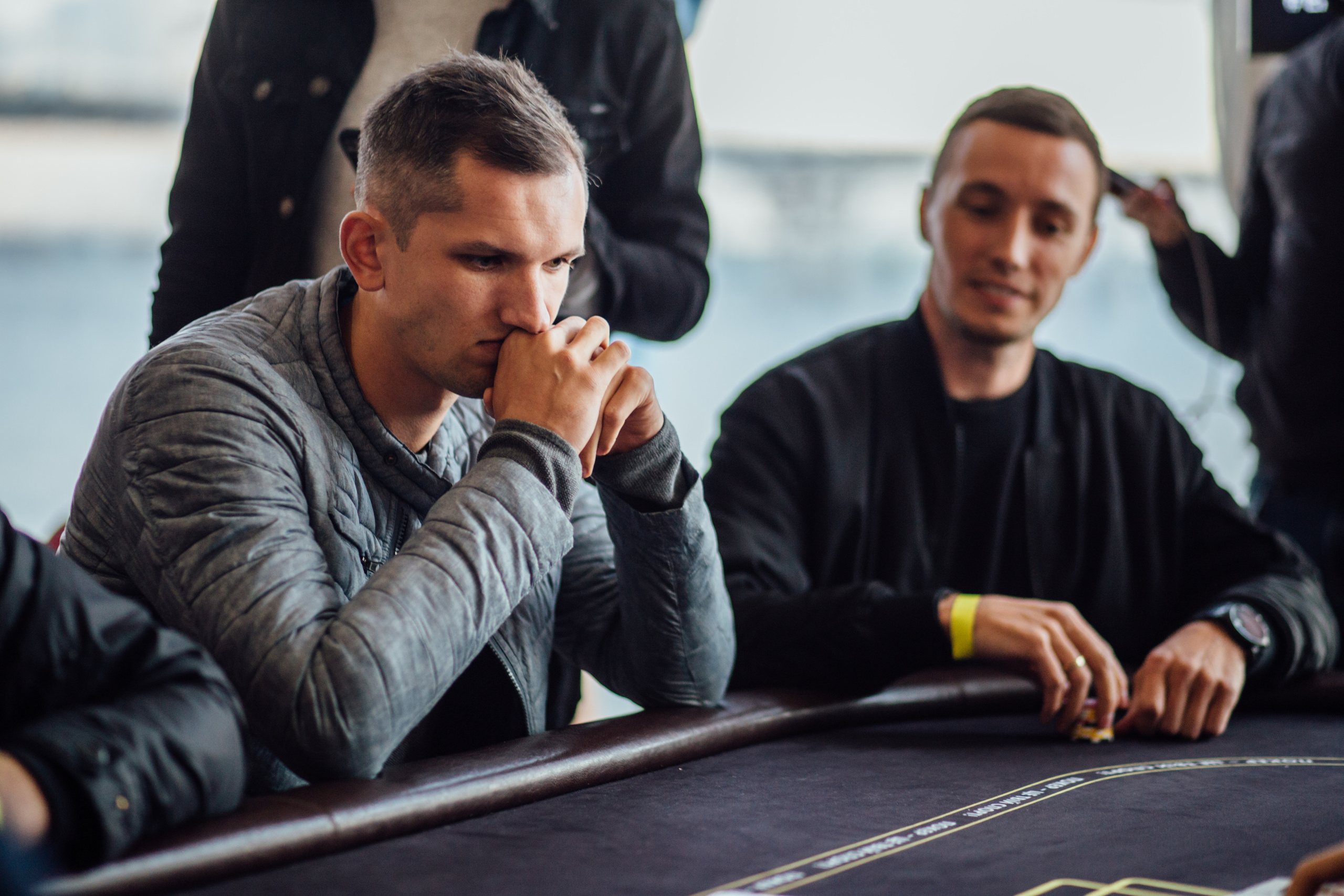 Покерный турнир. Portrait family photographer in Berlin Elena Zakh