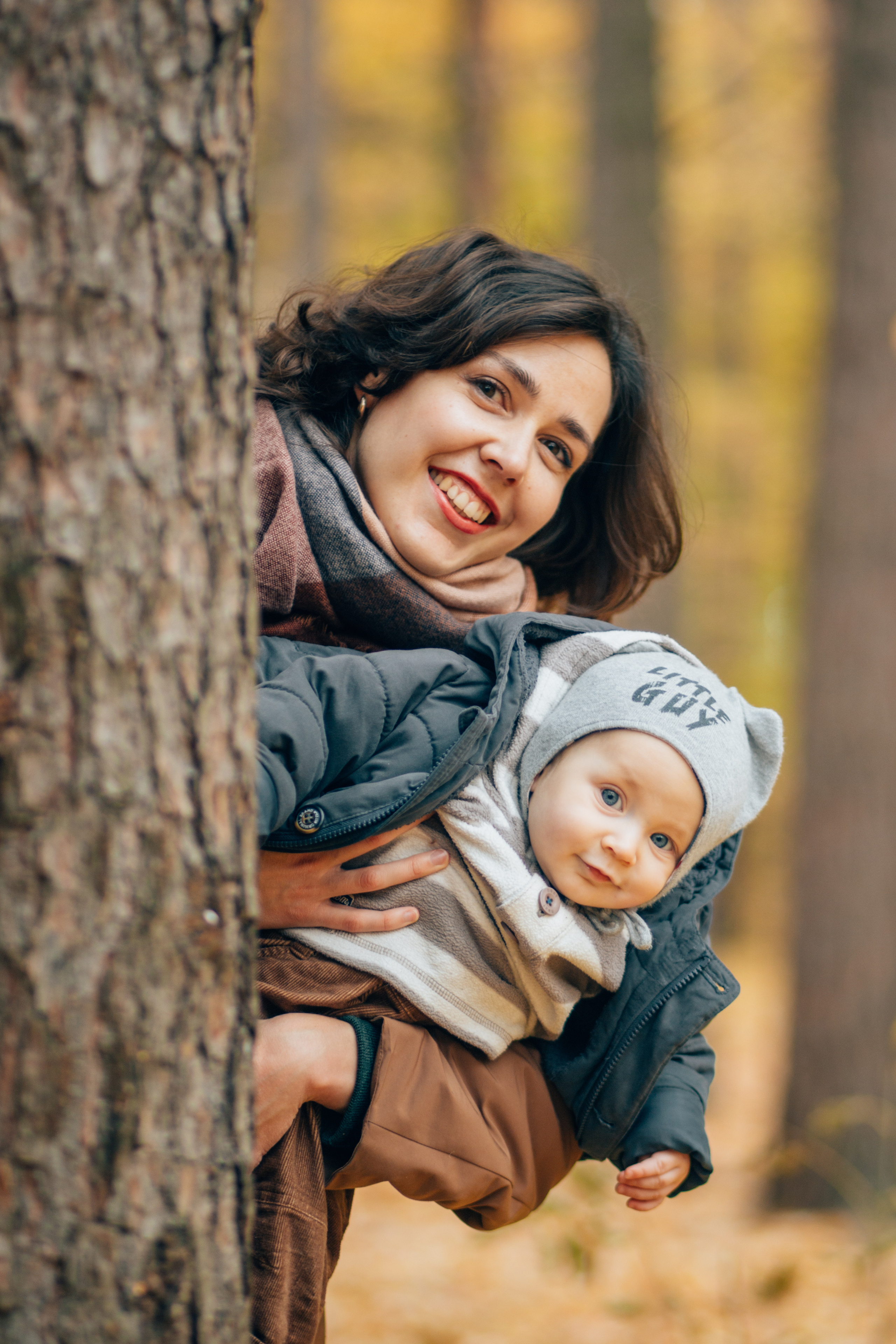 Natalie and kids. Portrait family photographer in Berlin Elena Zakh