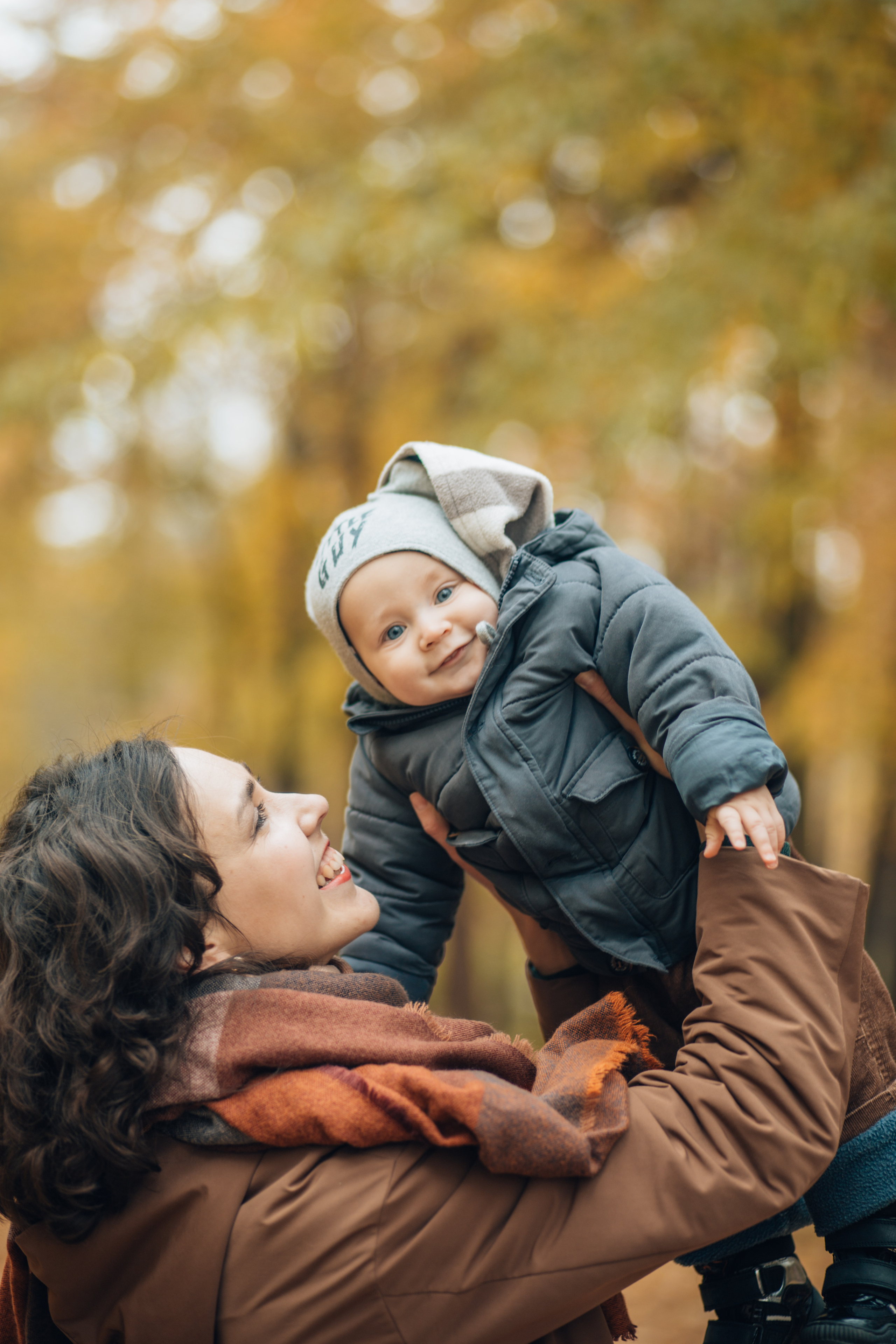 Natalie and kids. Portrait family photographer in Berlin Elena Zakh