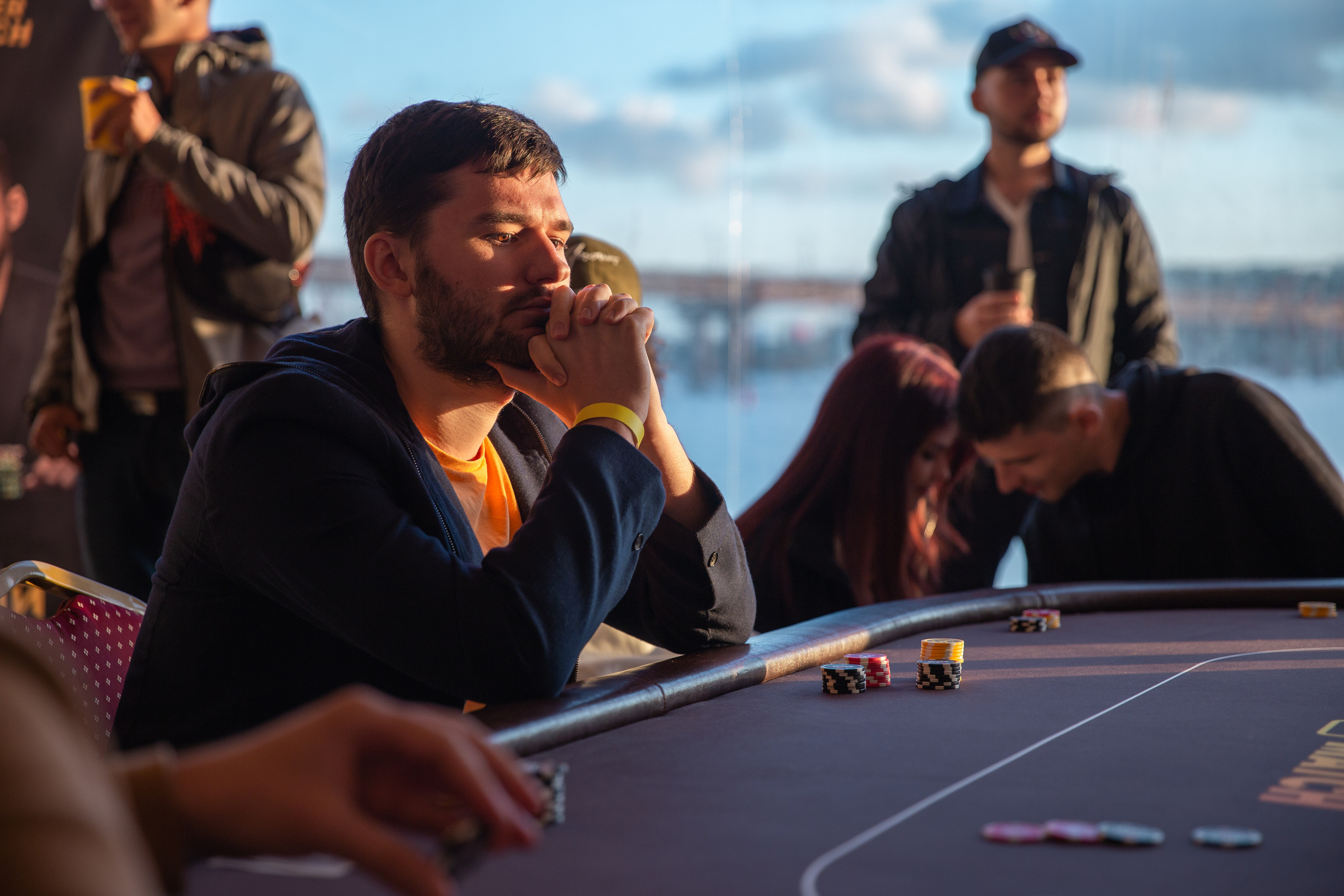 Покерный турнир. Portrait family photographer in Berlin Elena Zakh