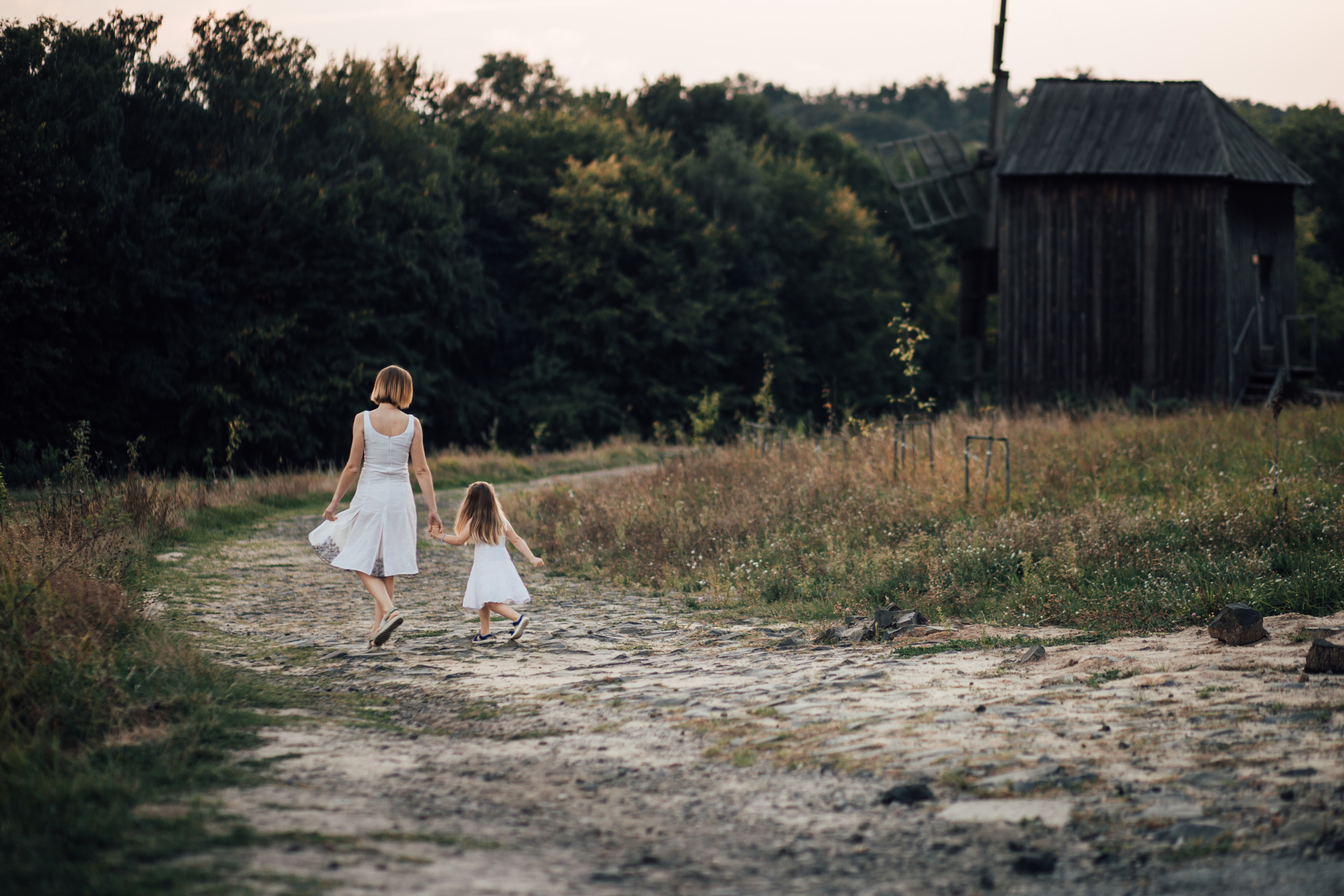 Anya, Tolik, Olya. Portrait family photographer in Berlin Elena Zakh