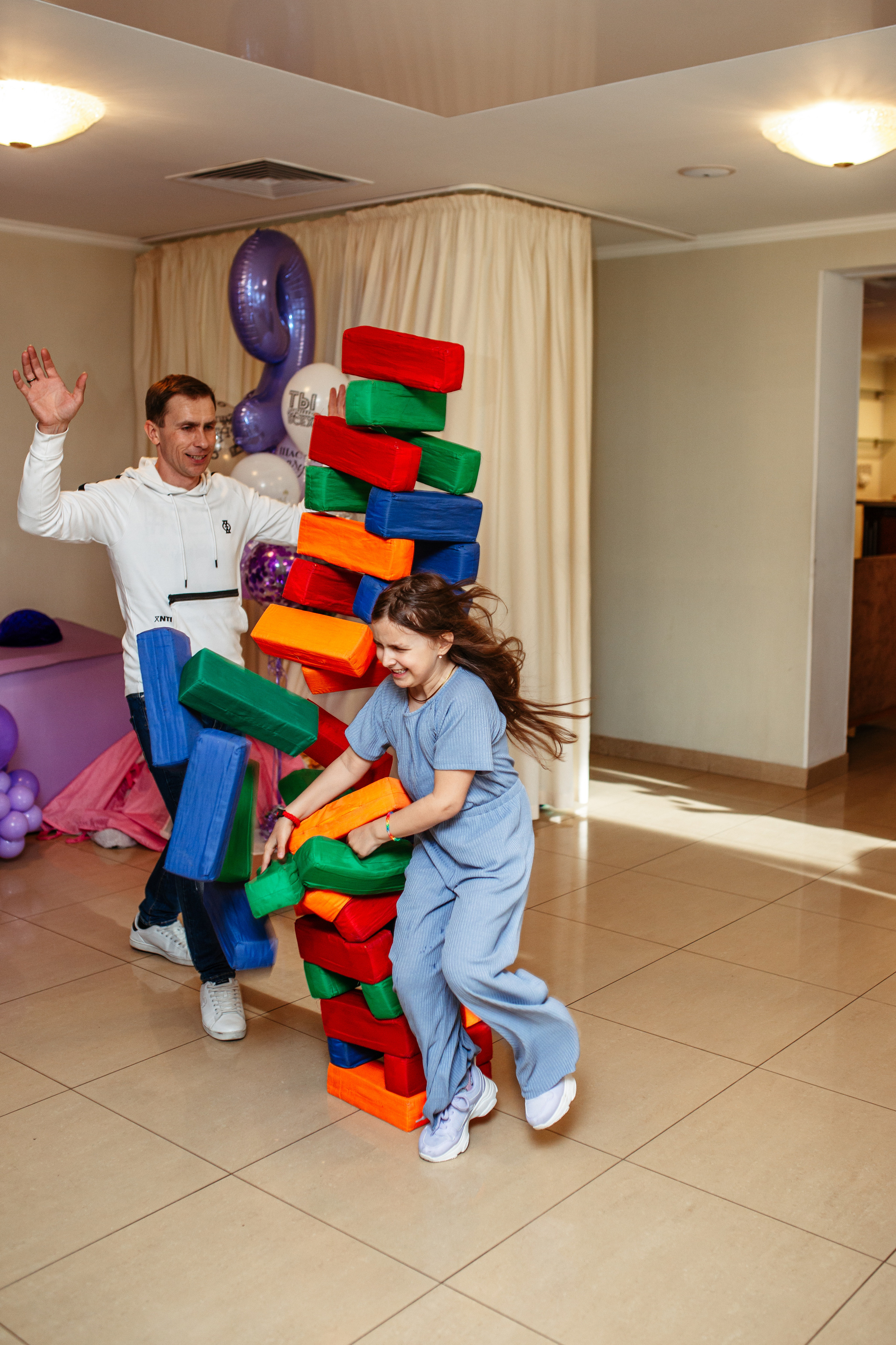 Polina’s birthday. Portrait family photographer in Berlin Elena Zakh