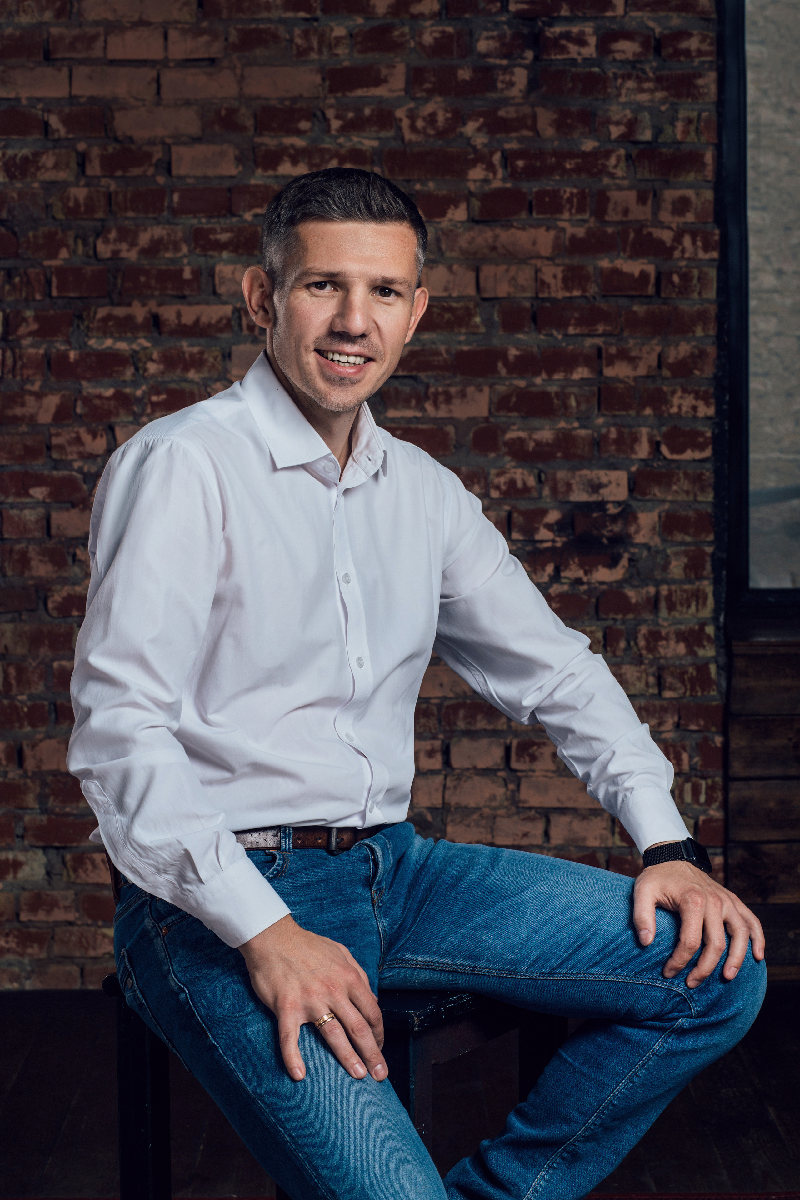 Корпоративная фотосессия для календаря и сайта. Portrait family photographer in Berlin Elena Zakh