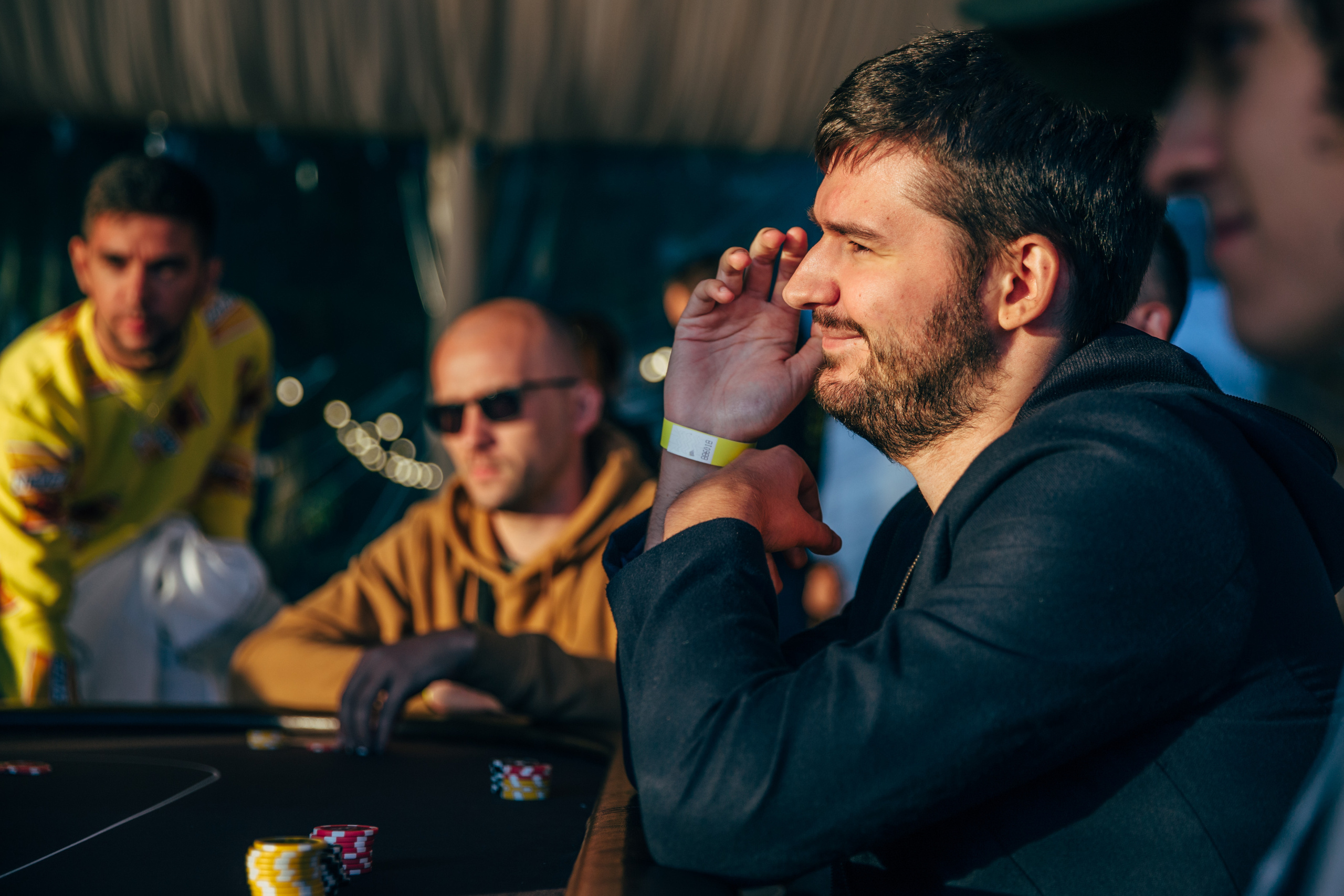 Покерный турнир. Portrait family photographer in Berlin Elena Zakh