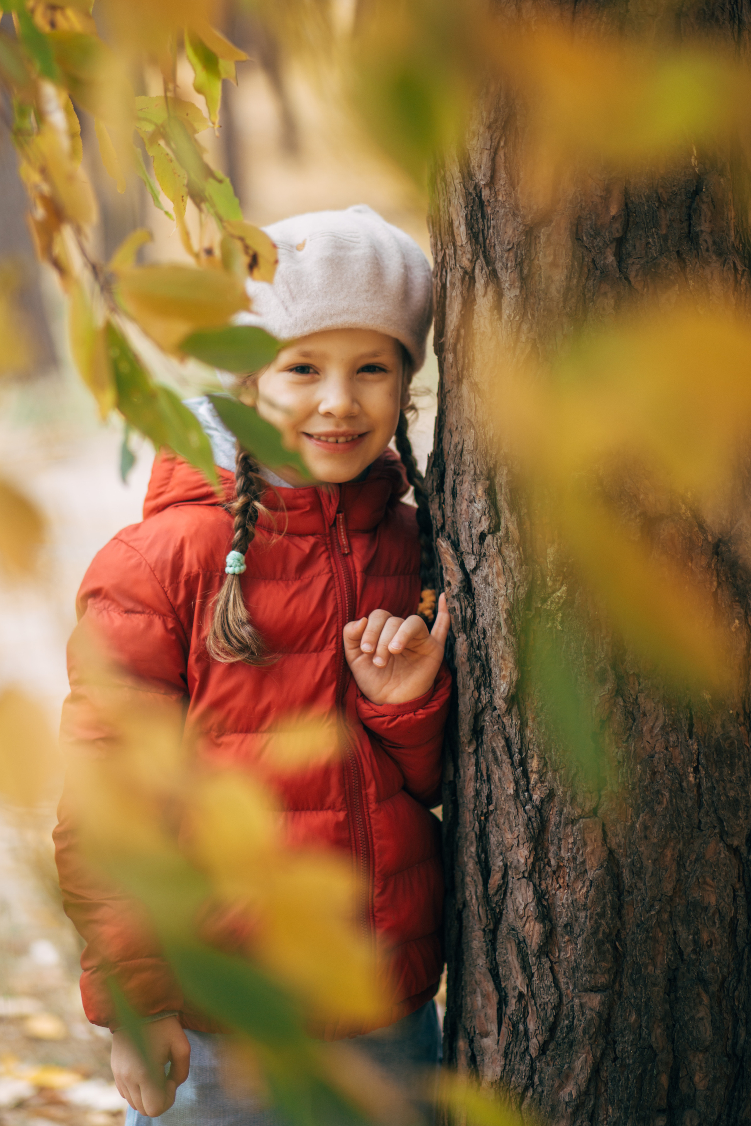 Natalie and kids. Portrait family photographer in Berlin Elena Zakh