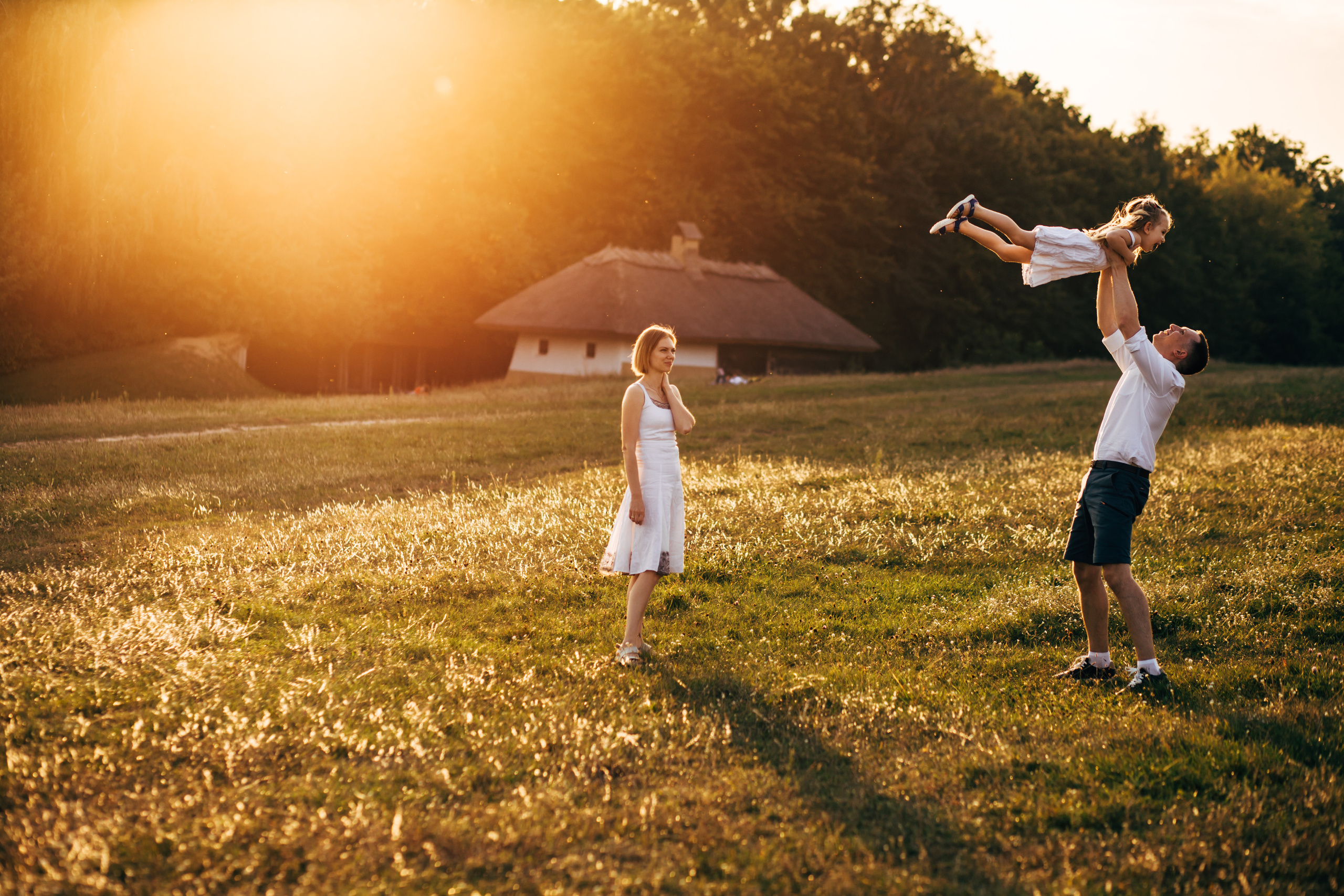 Anya, Tolik, Olya. Portrait family photographer in Berlin Elena Zakh