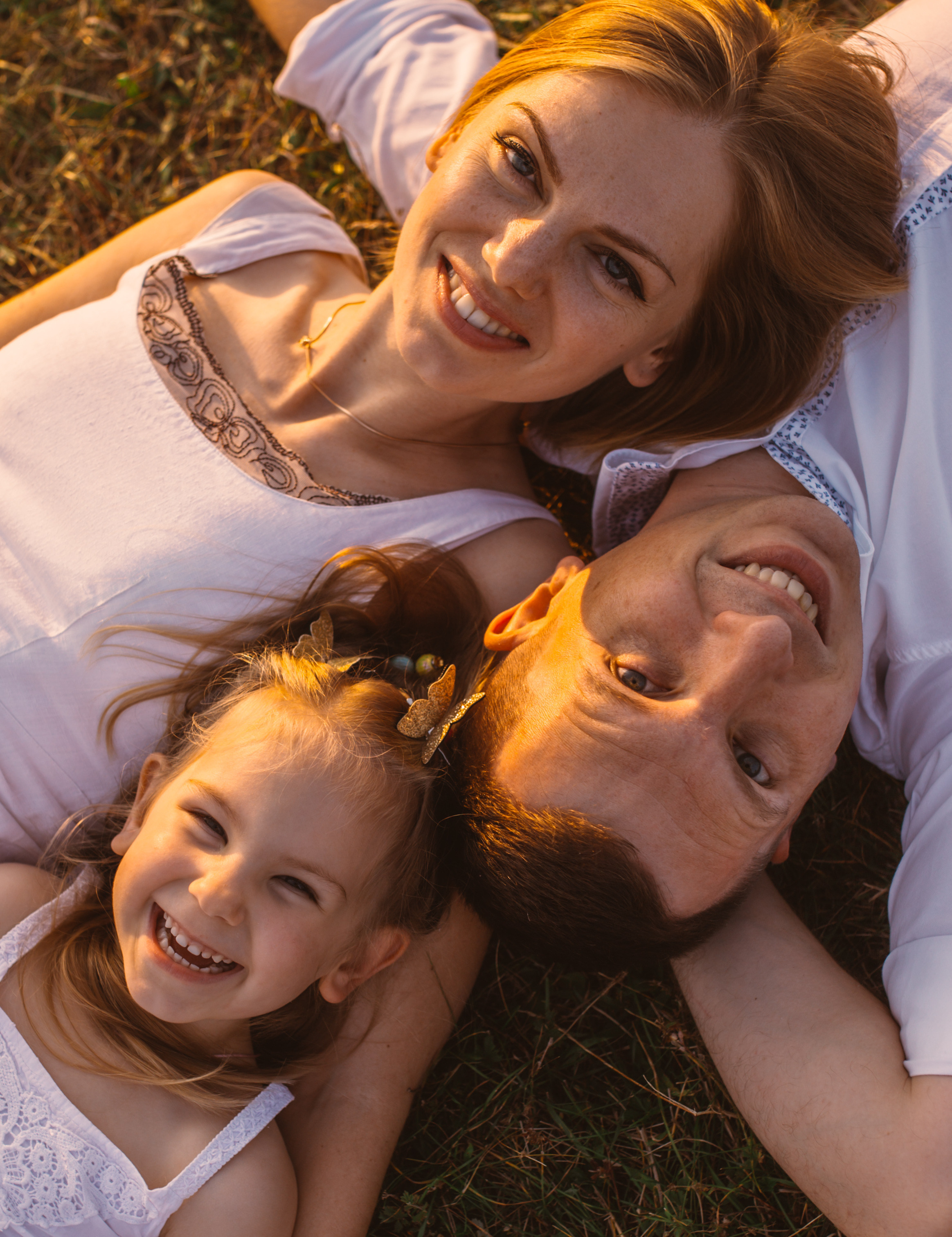 Anya, Tolik, Olya. Portrait family photographer in Berlin Elena Zakh