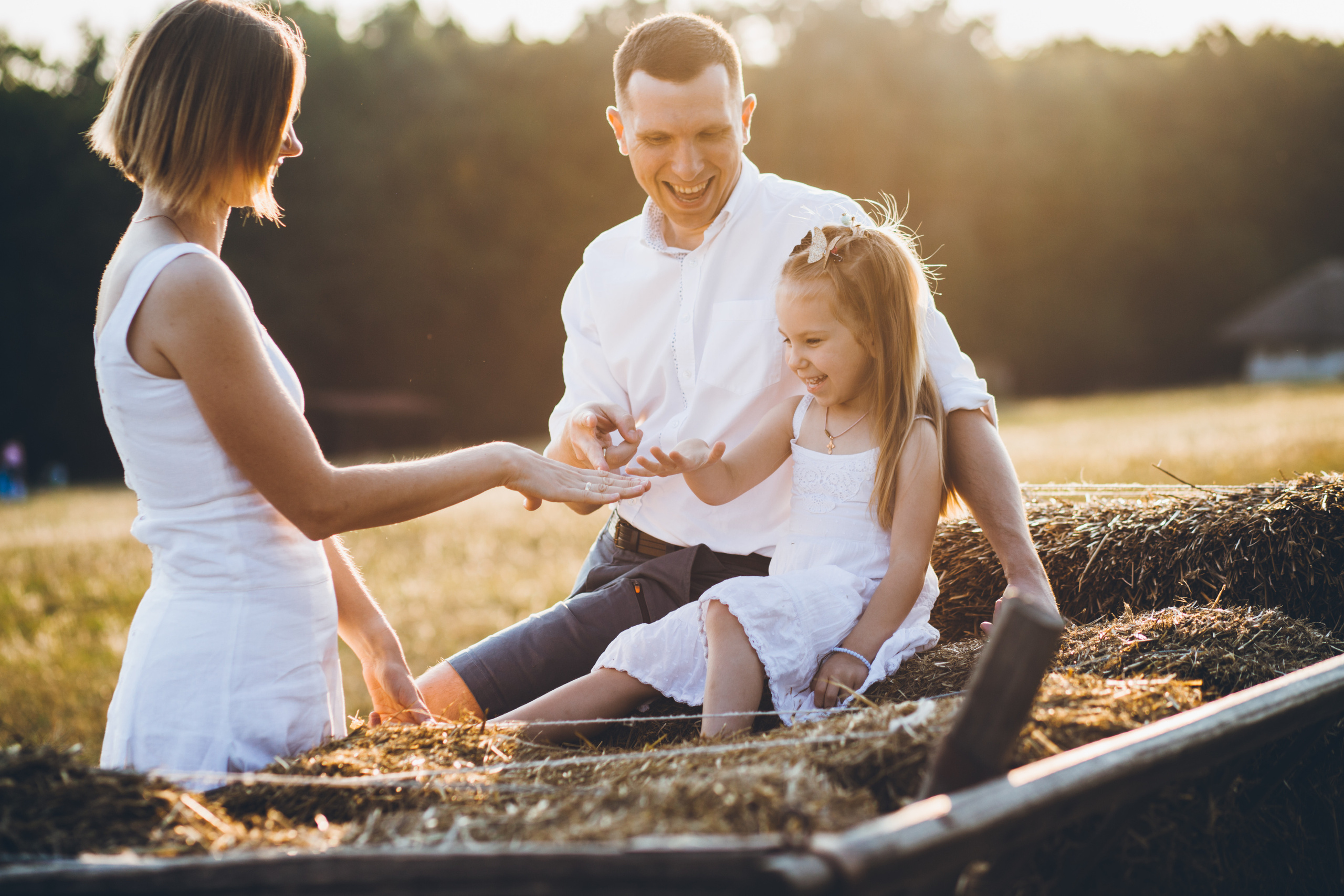 Anya, Tolik, Olya. Portrait family photographer in Berlin Elena Zakh