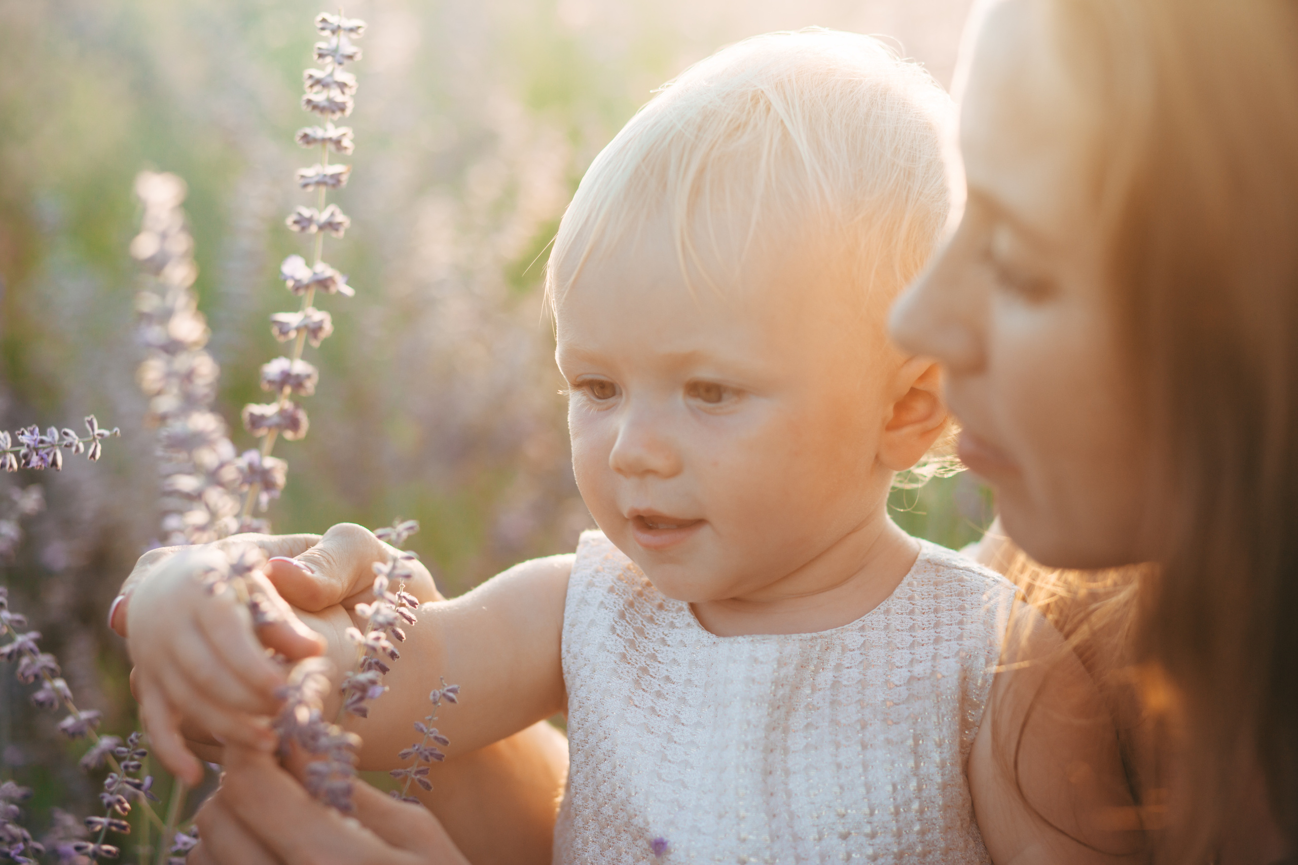 Dobropark. Portrait family photographer in Berlin Elena Zakh