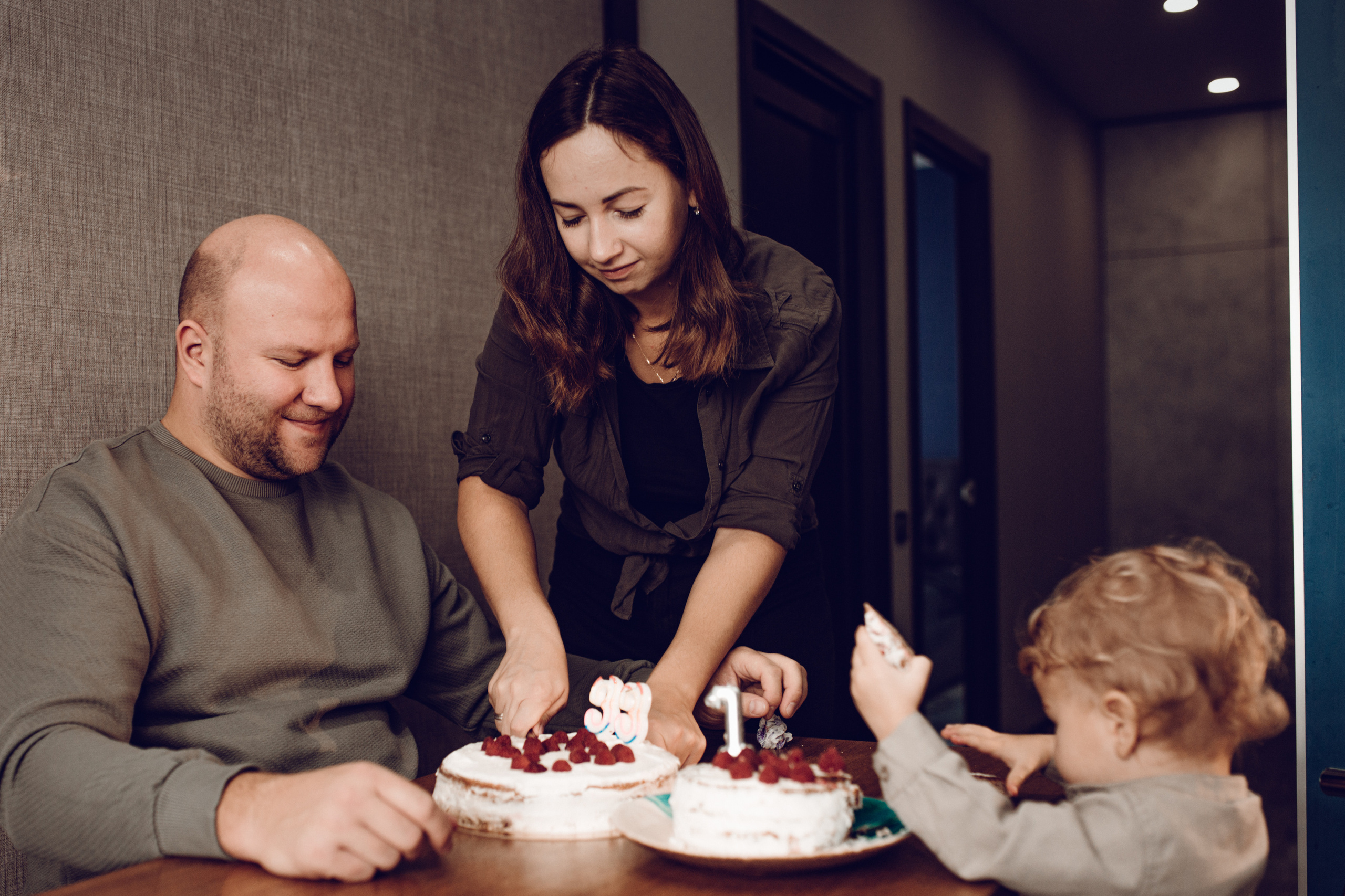 Yaroslava and Alexey. Portrait family photographer in Berlin Elena Zakh