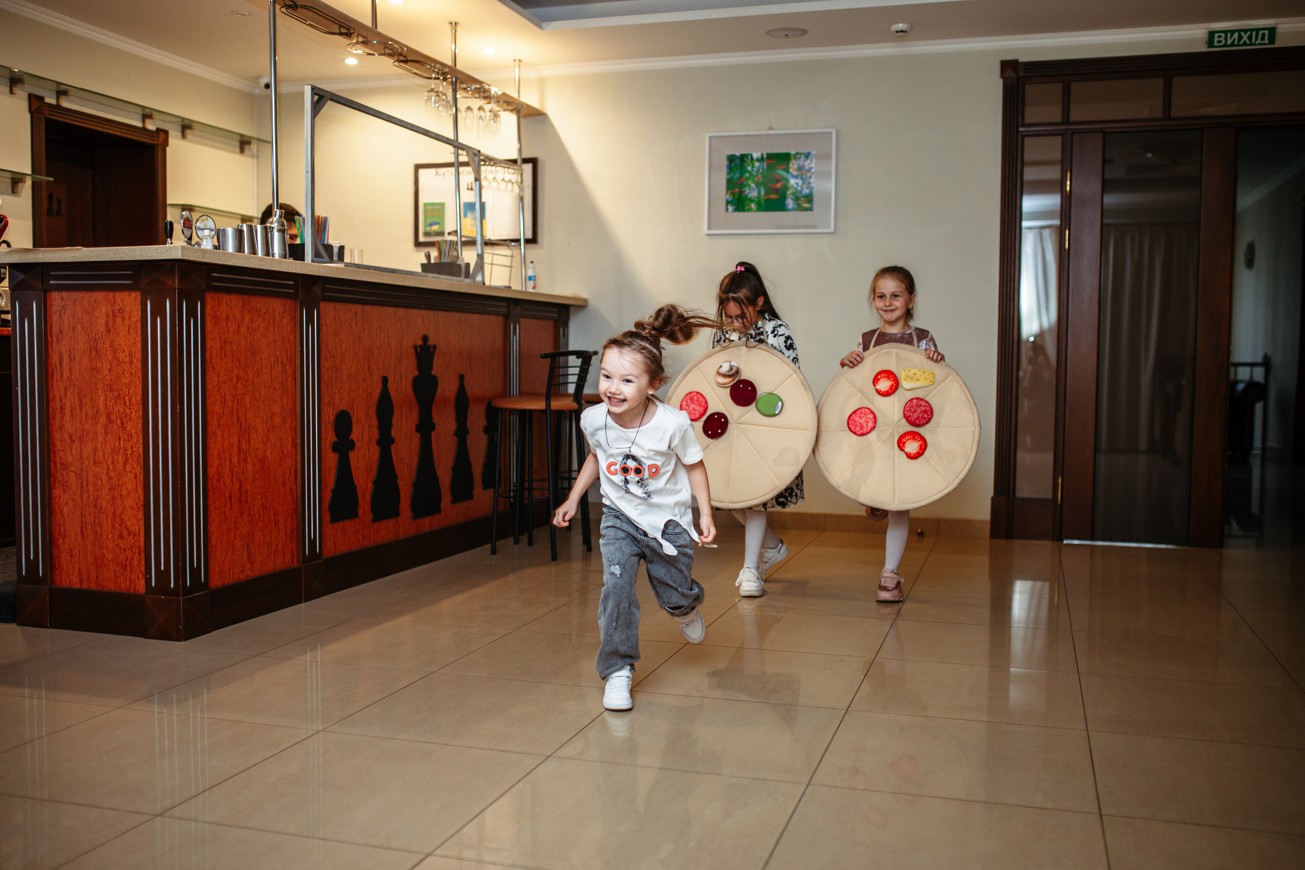 Polina’s birthday. Portrait family photographer in Berlin Elena Zakh